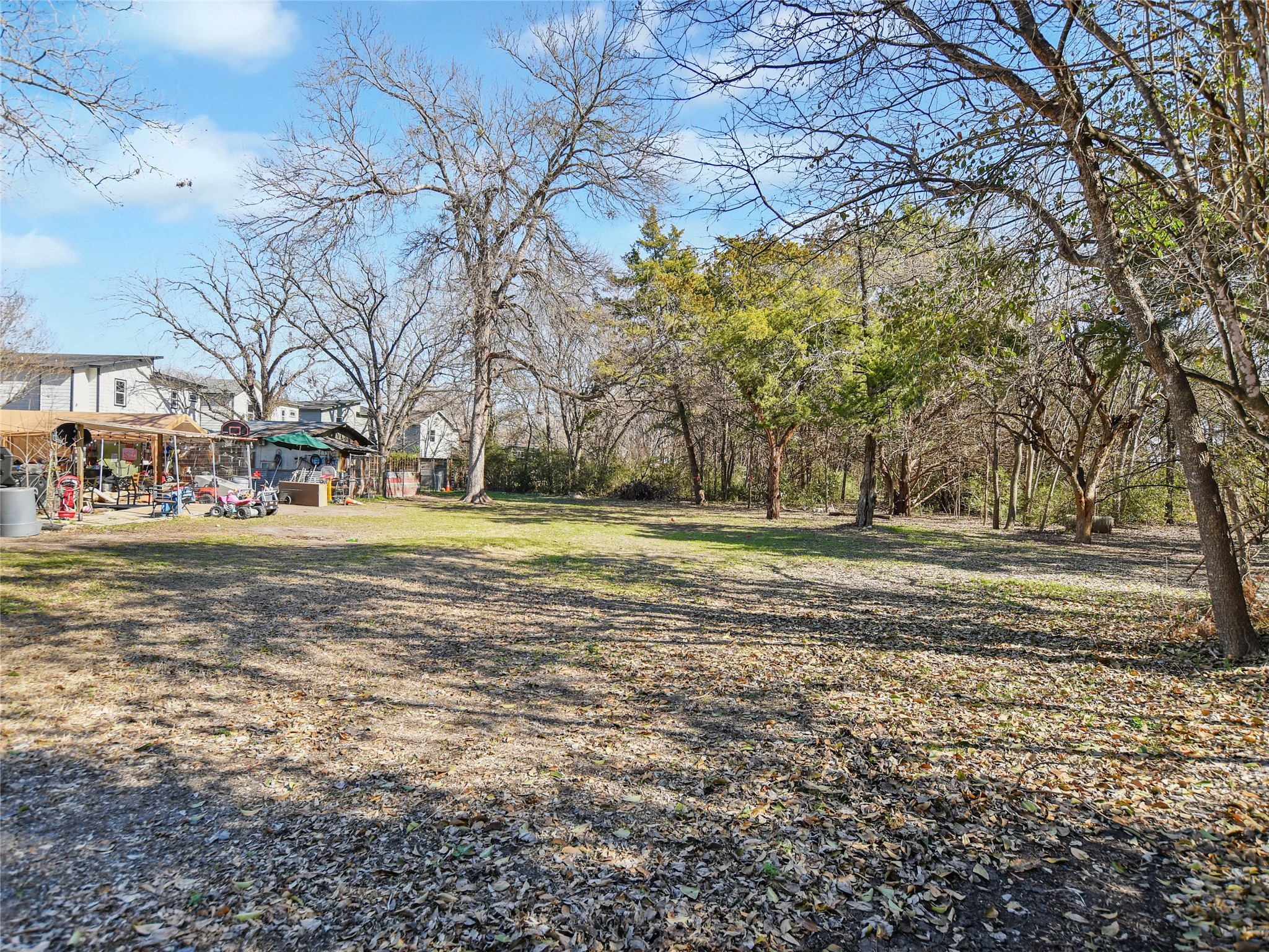 main property photo 6