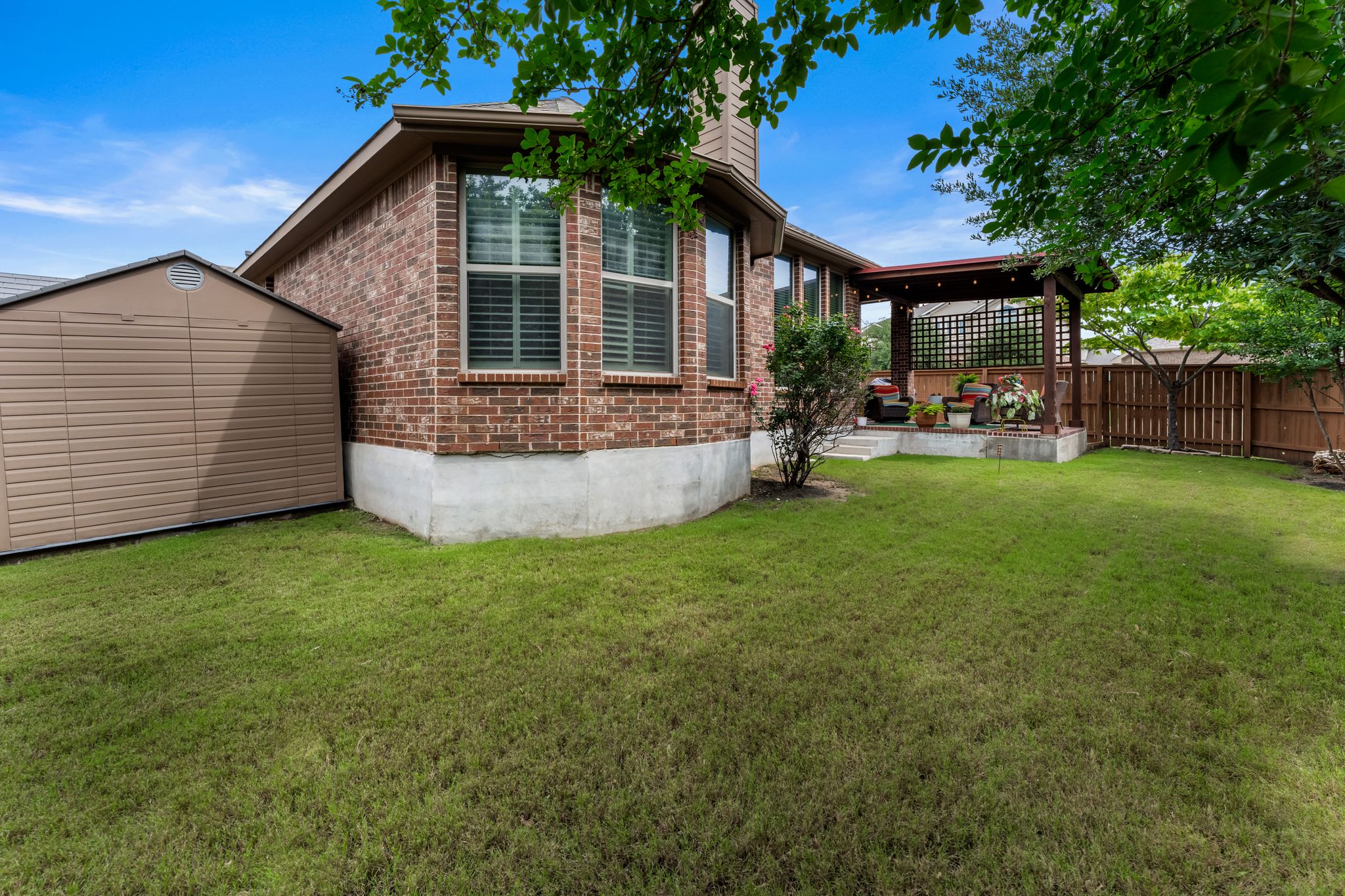main property photo 35