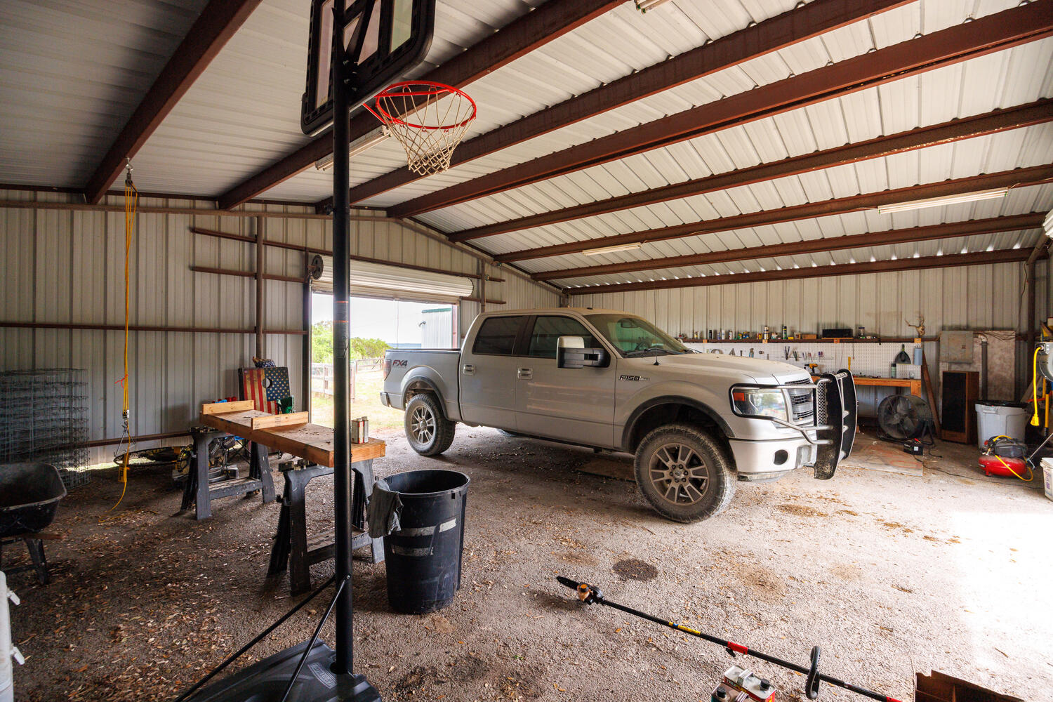 main property photo 22