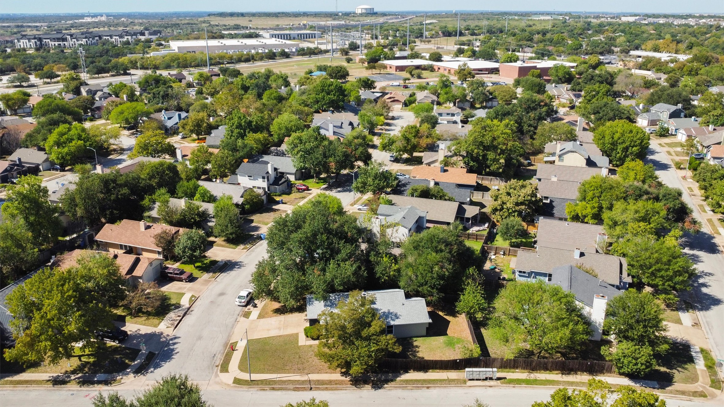 main property photo 26