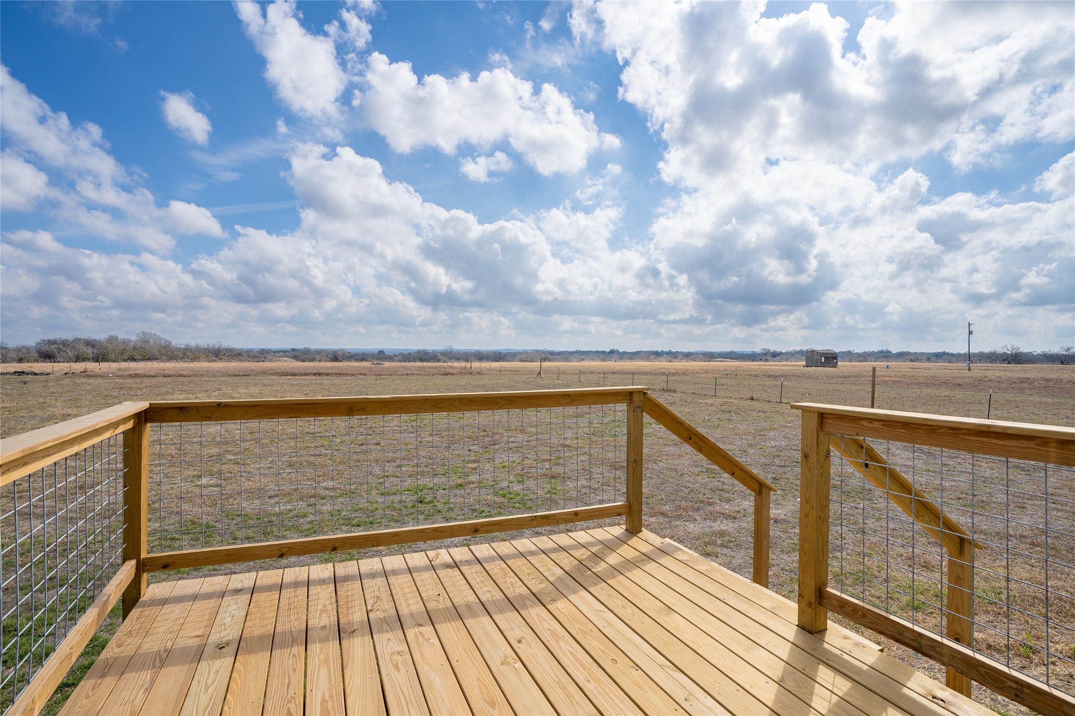 main property photo 15