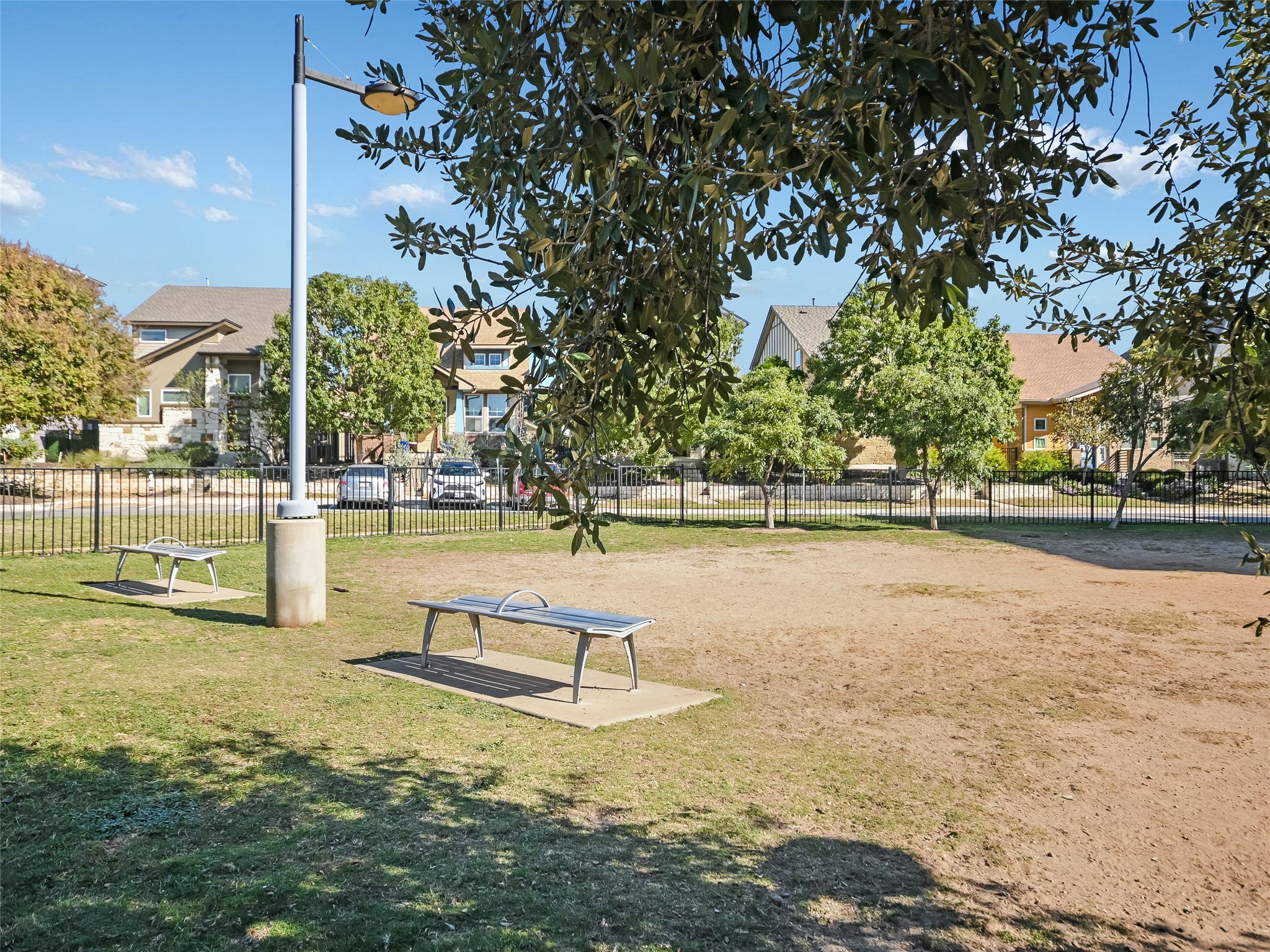 main property photo 24