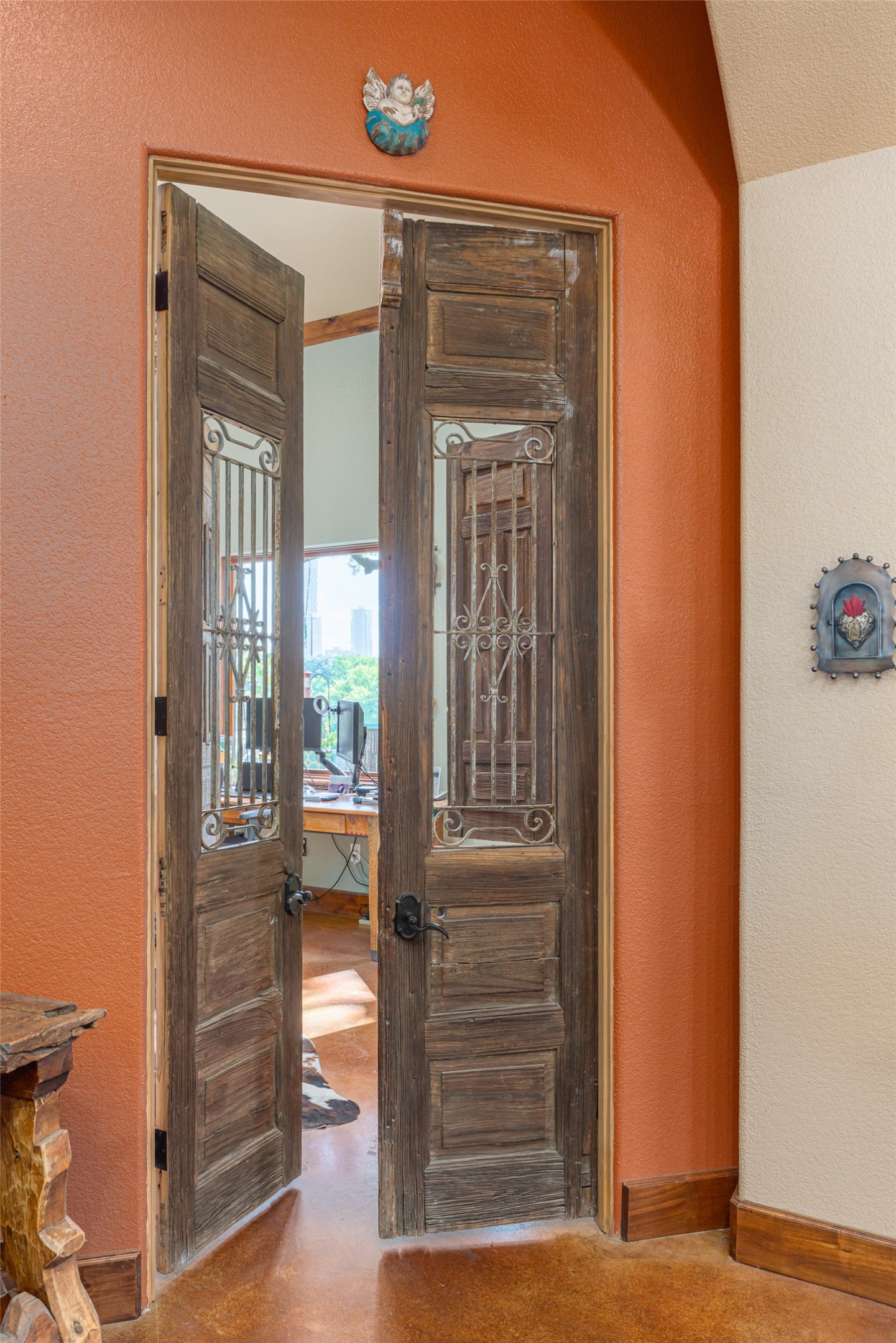 main property photo 12