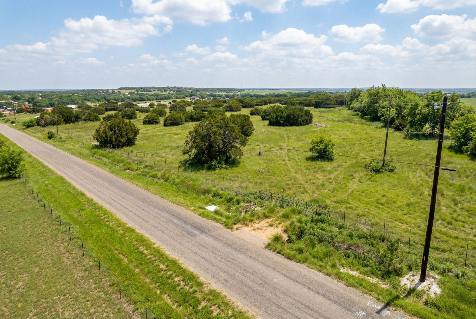 main property photo 11