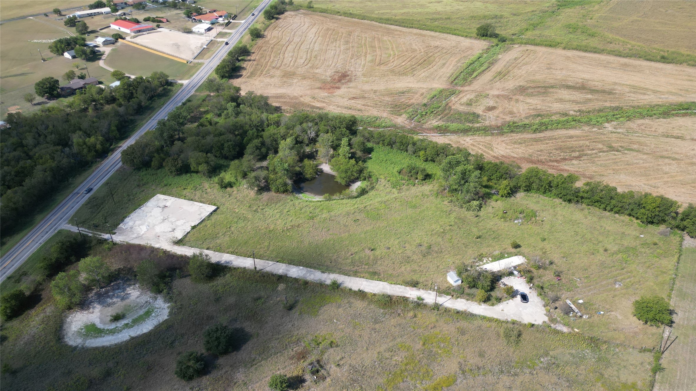 main property photo 10
