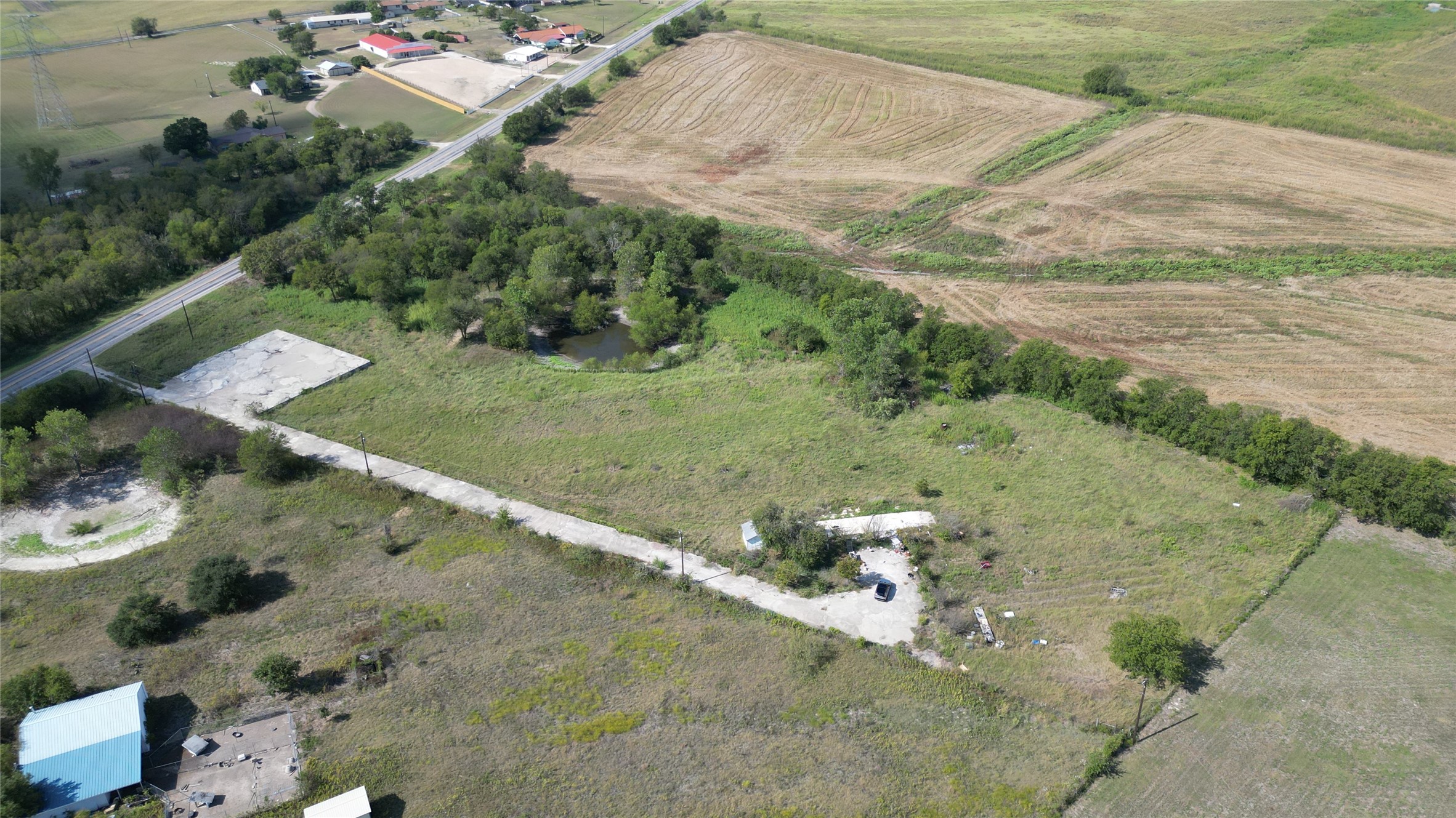 main property photo 6