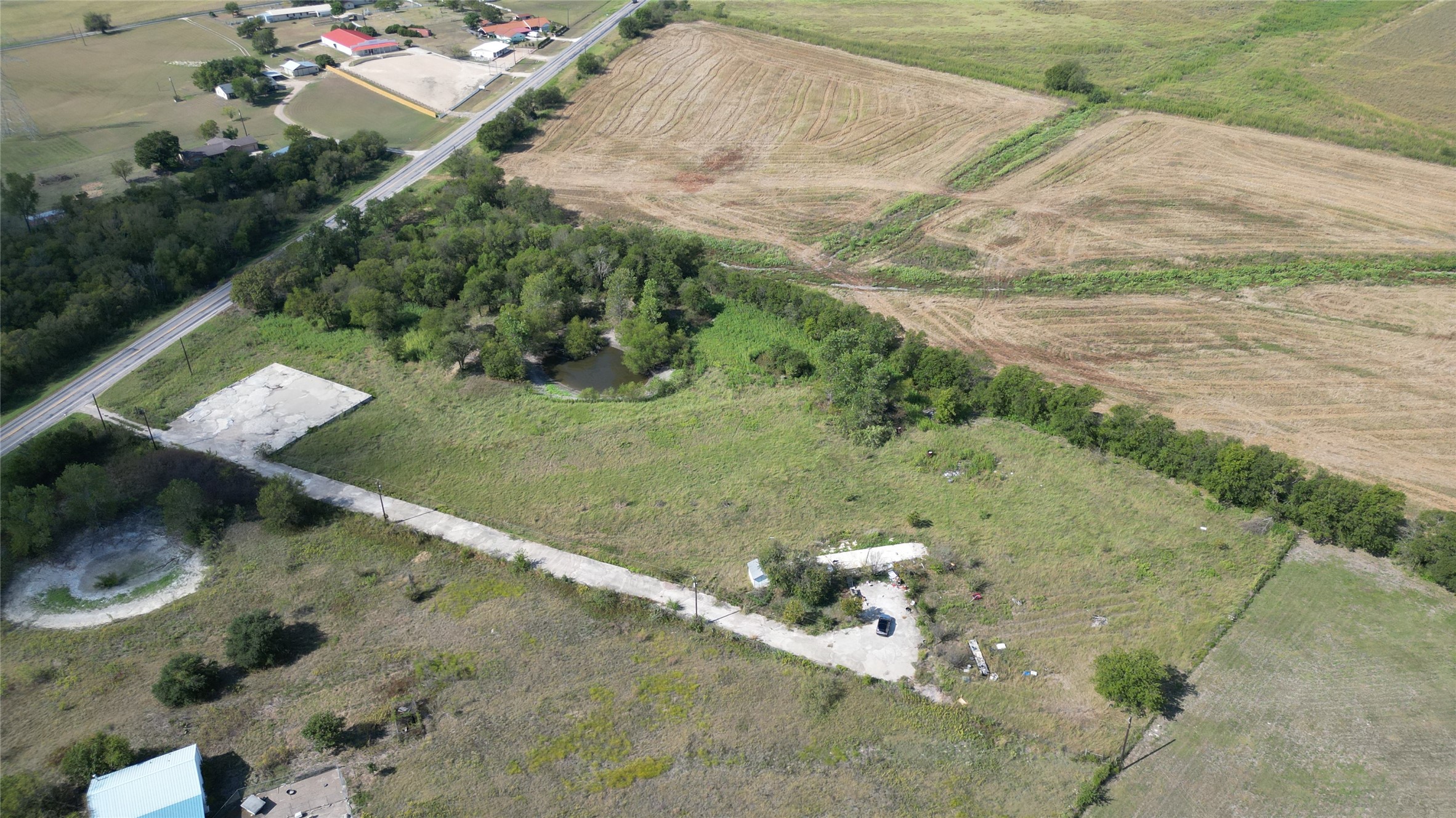 main property photo 8