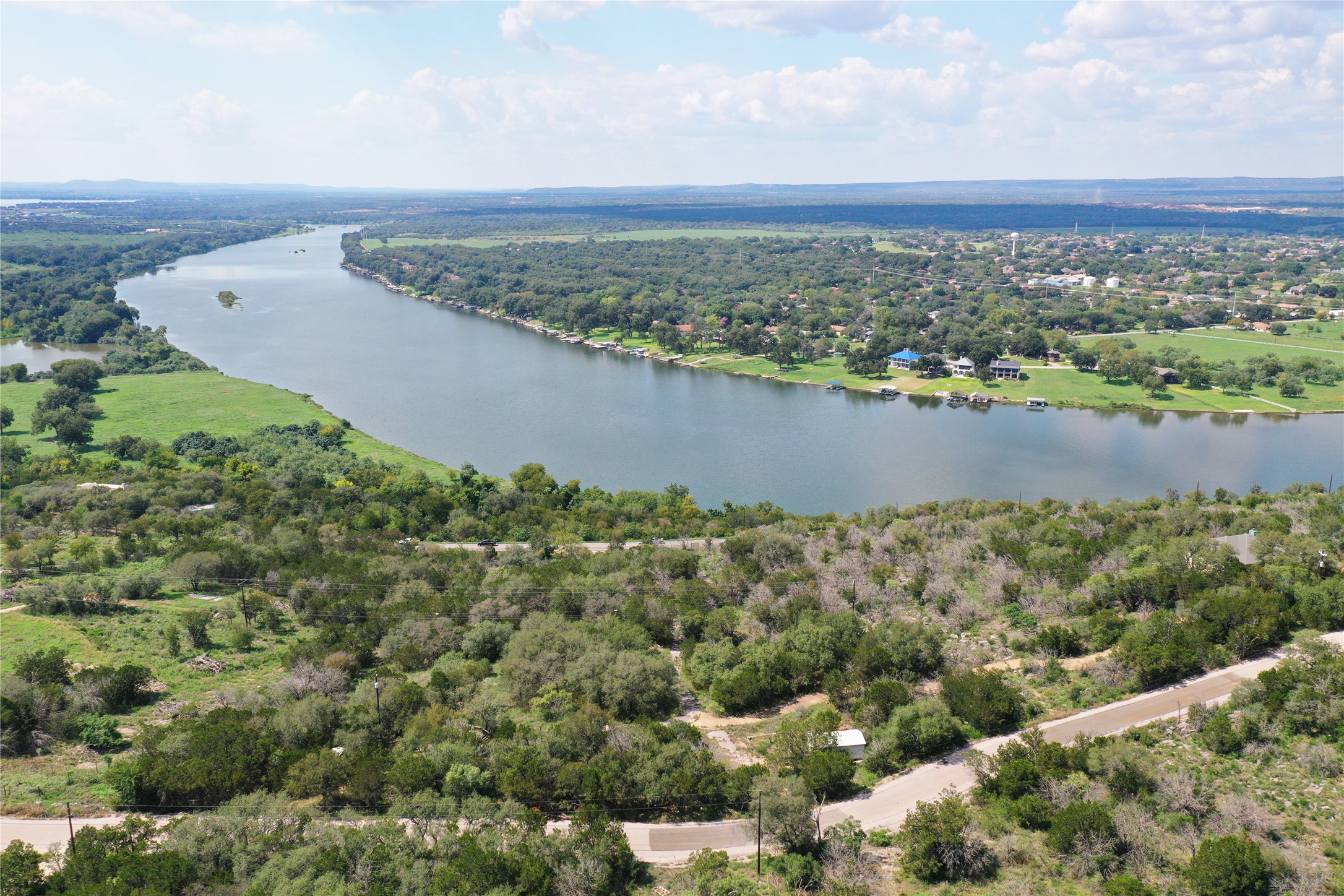 main property photo 15