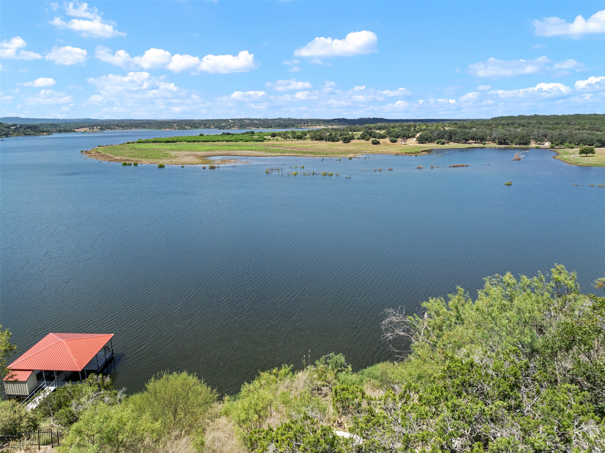 main property photo 27