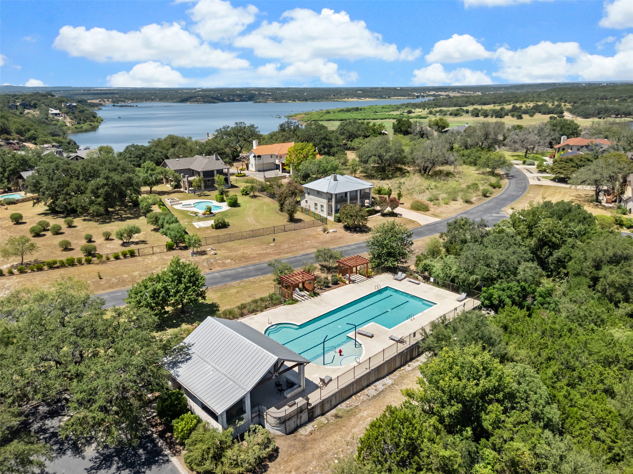 main property photo 36