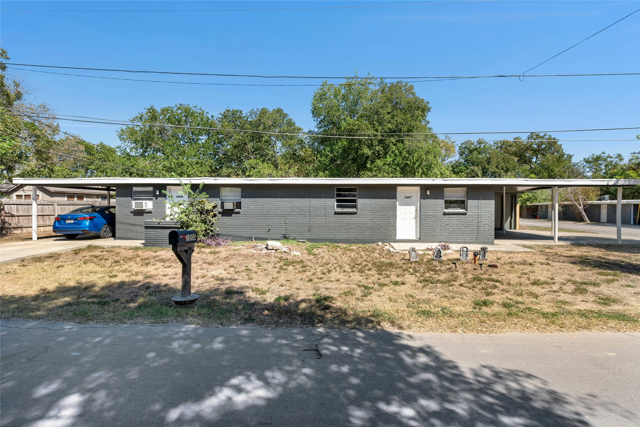 main property photo 35
