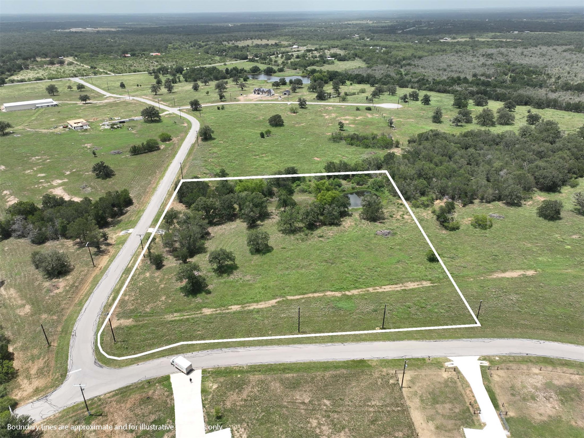main property photo 16