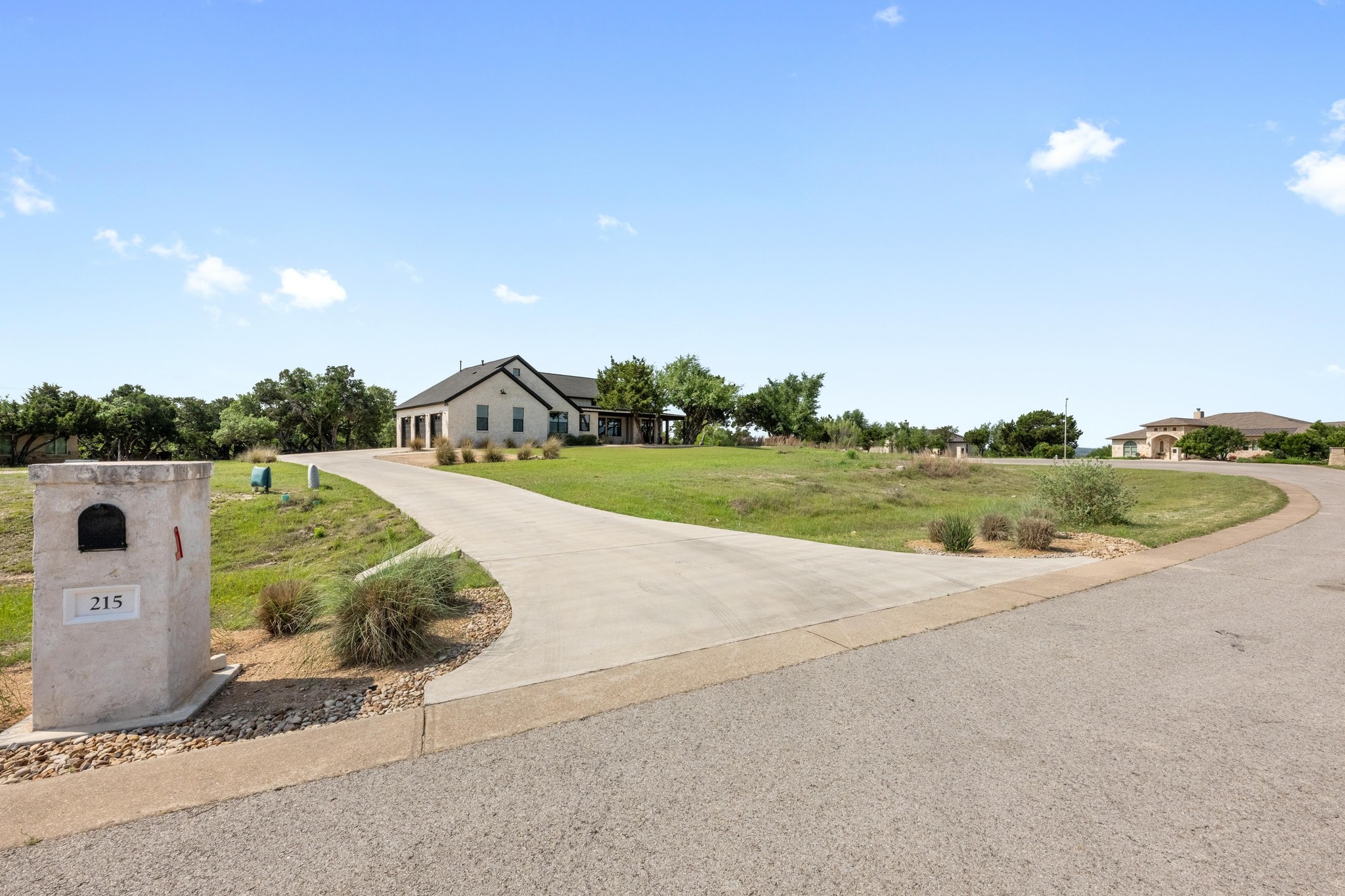 main property photo 36