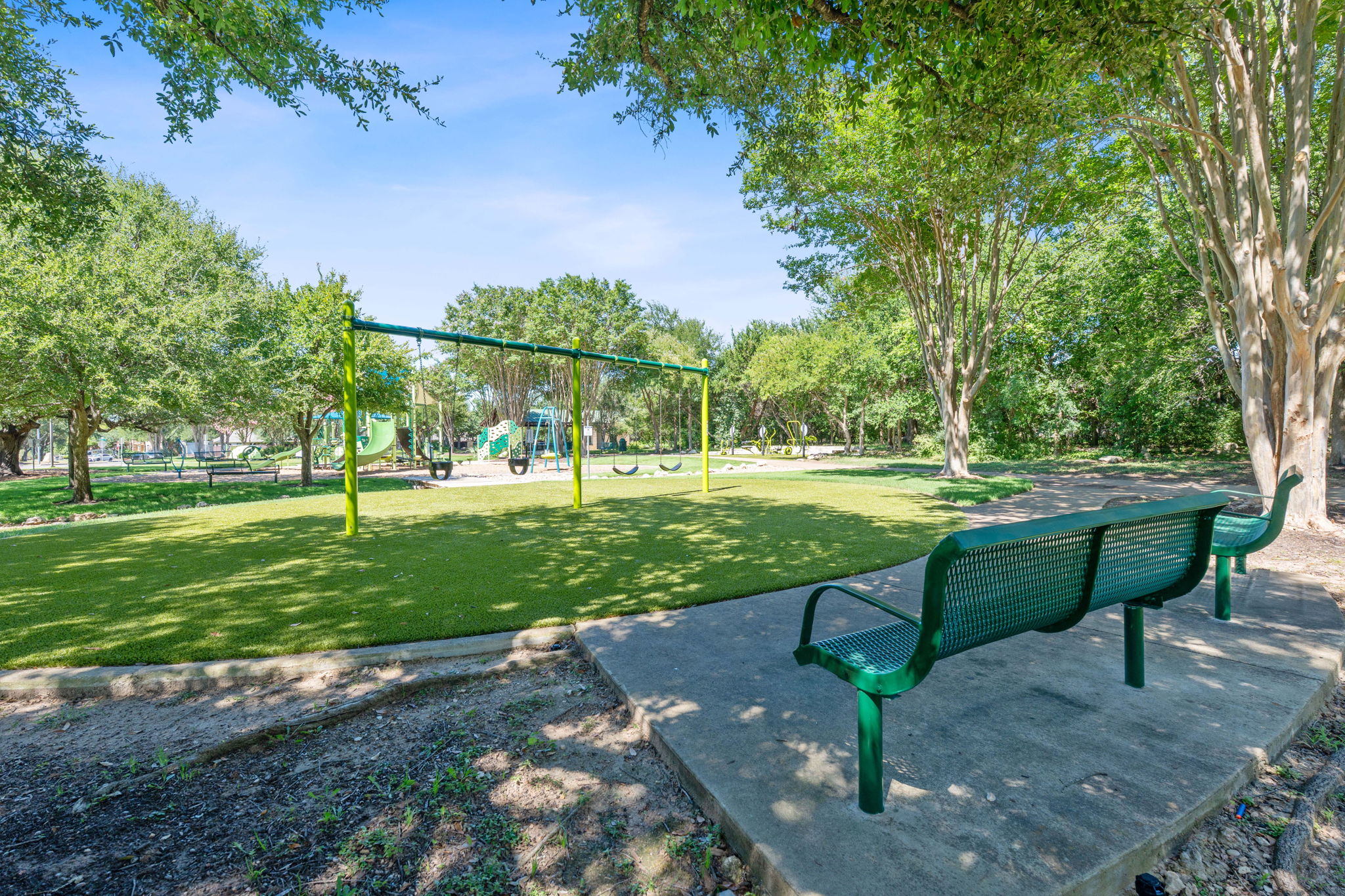 main property photo 22