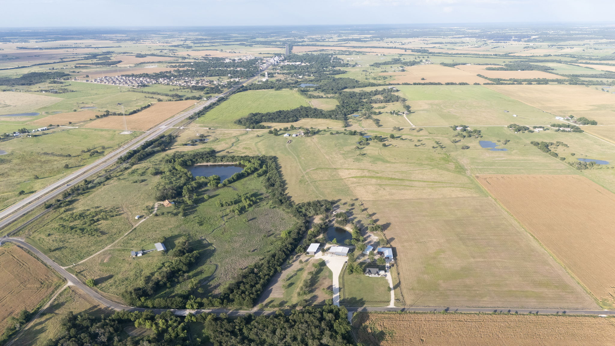 main property photo 12