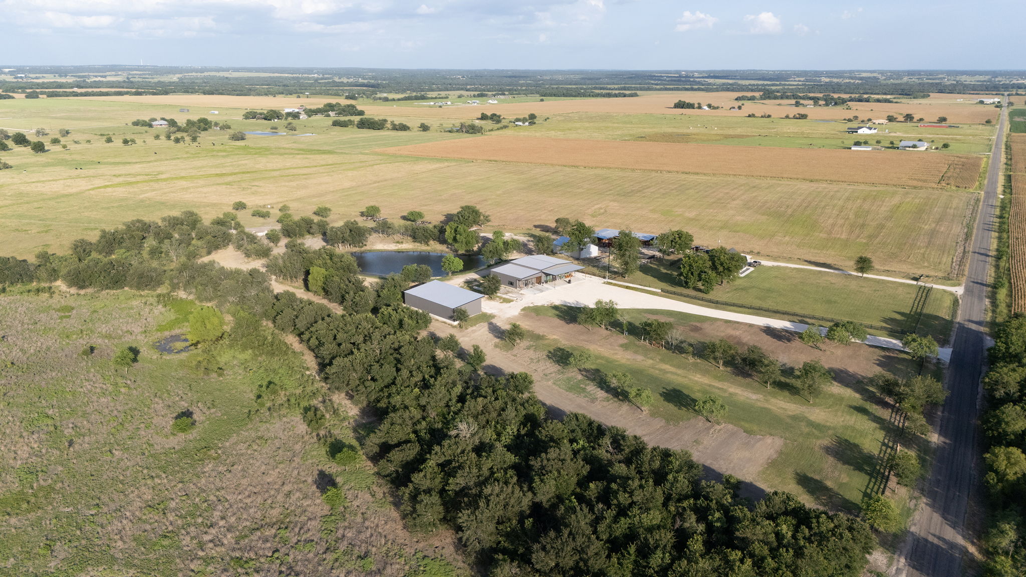 main property photo 13
