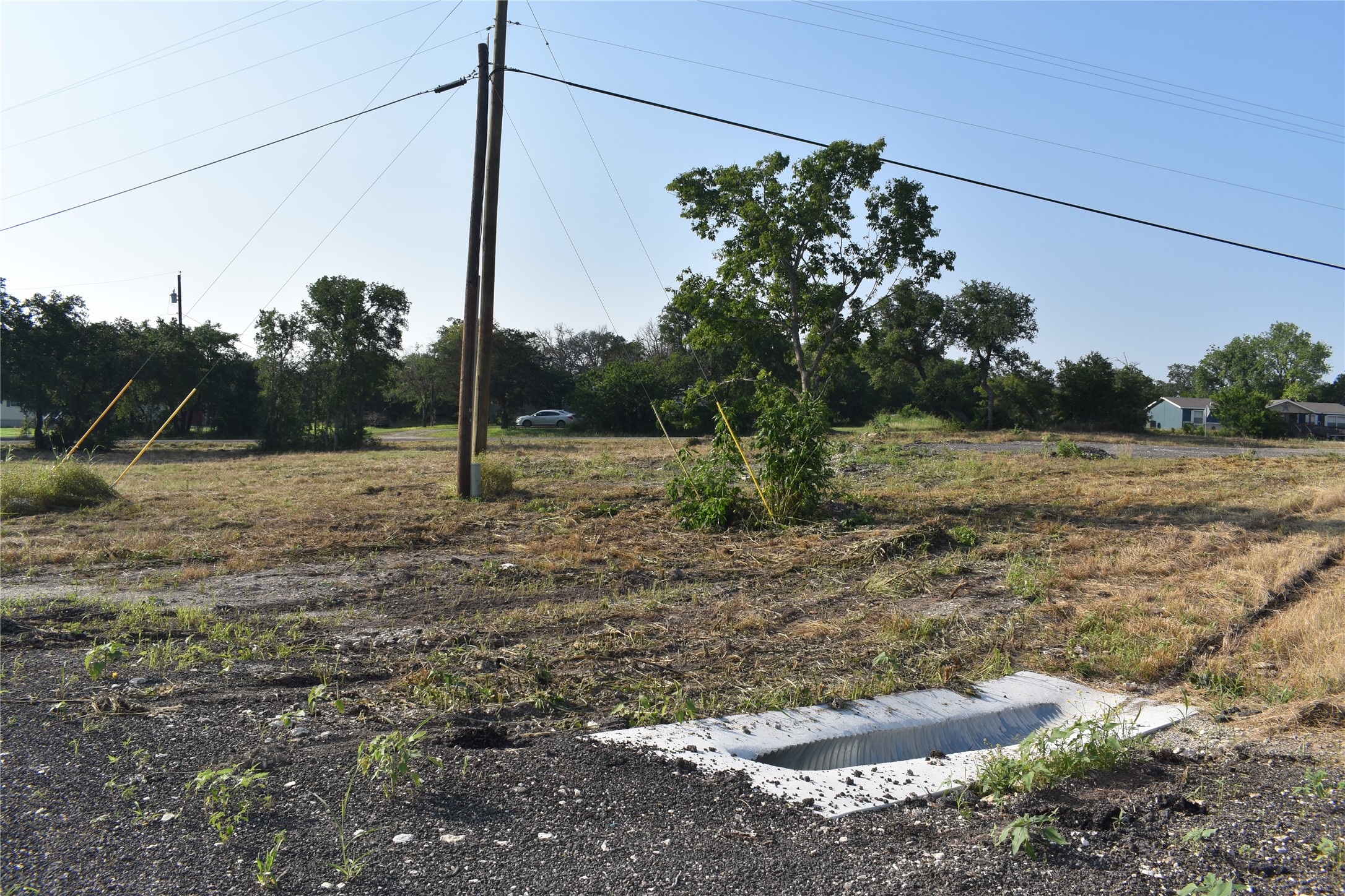 main property photo 10