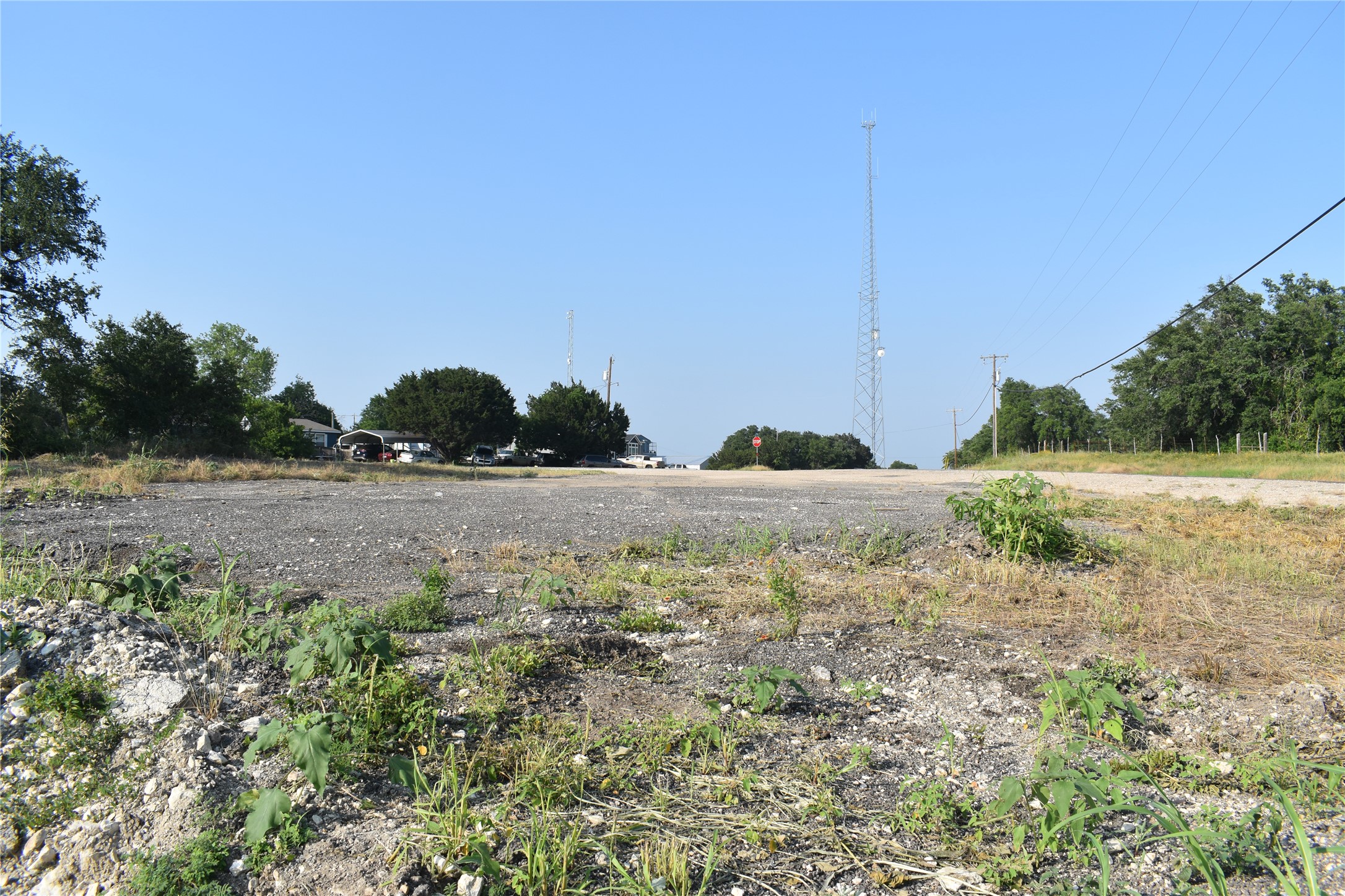 main property photo 17