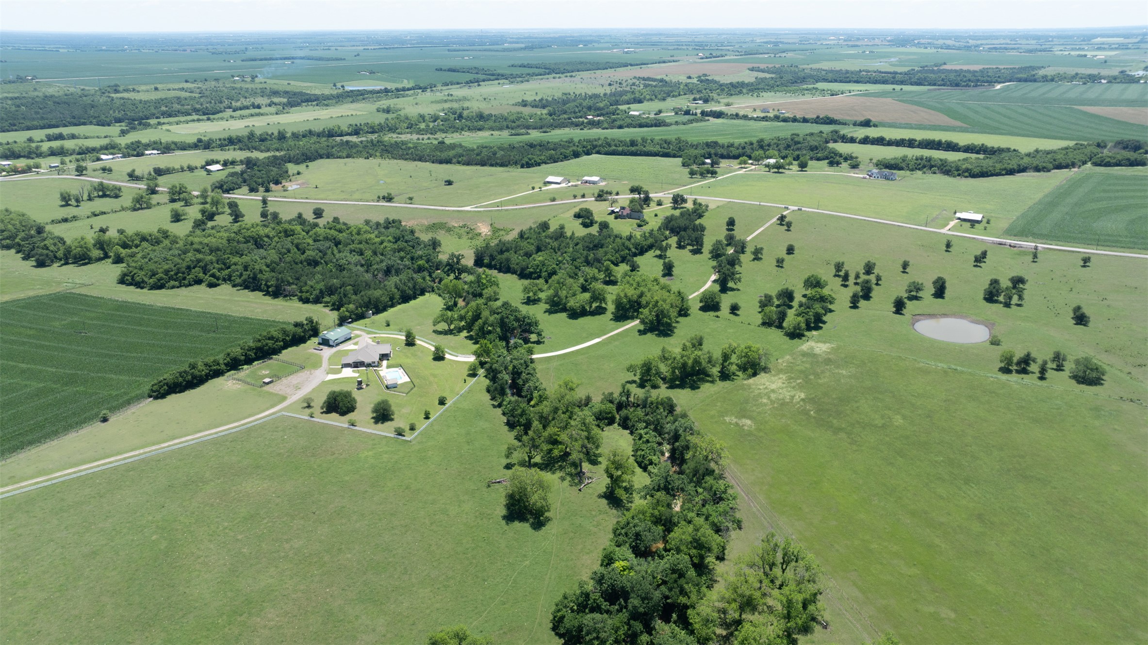 main property photo 25