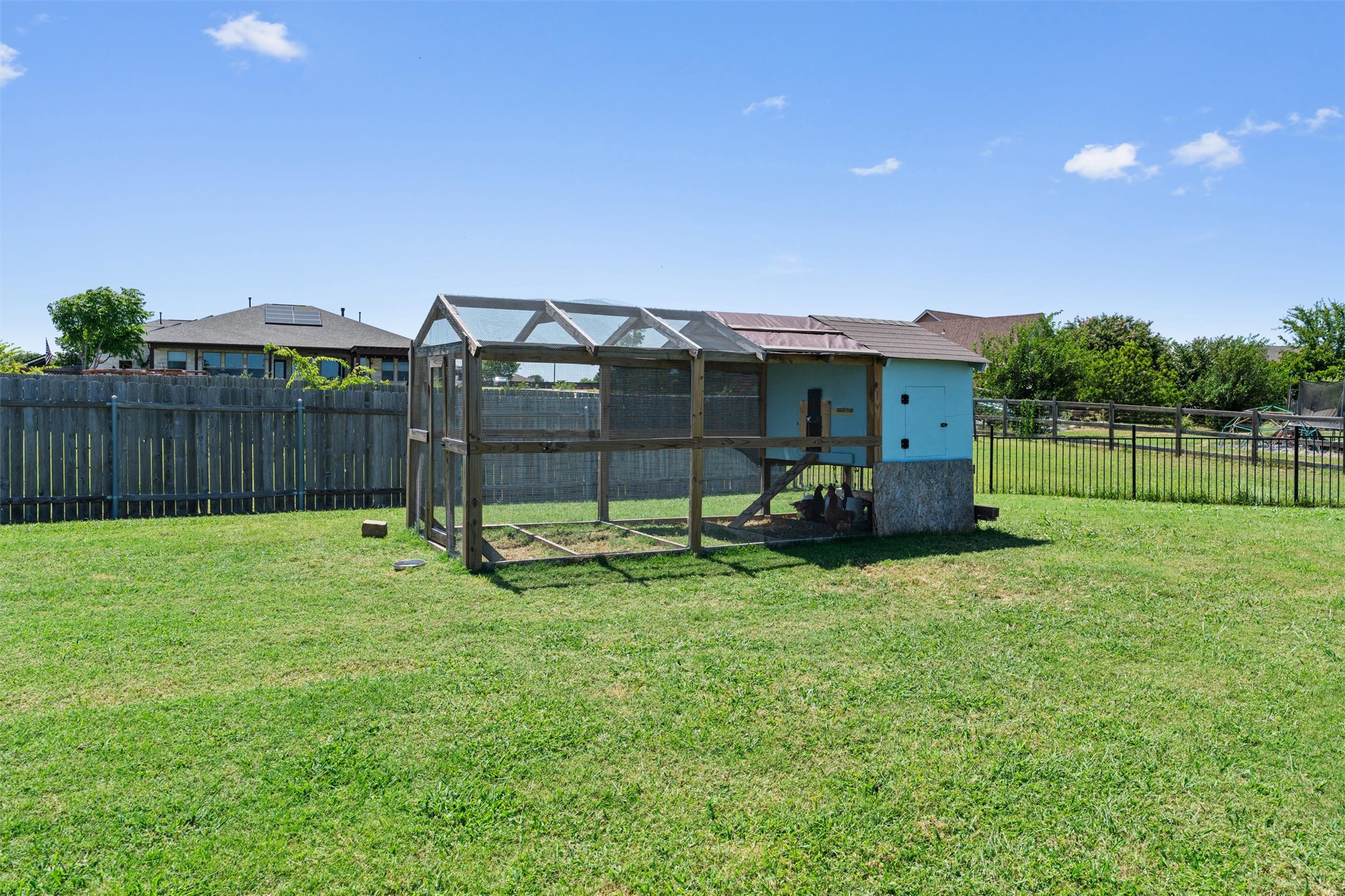 main property photo 36
