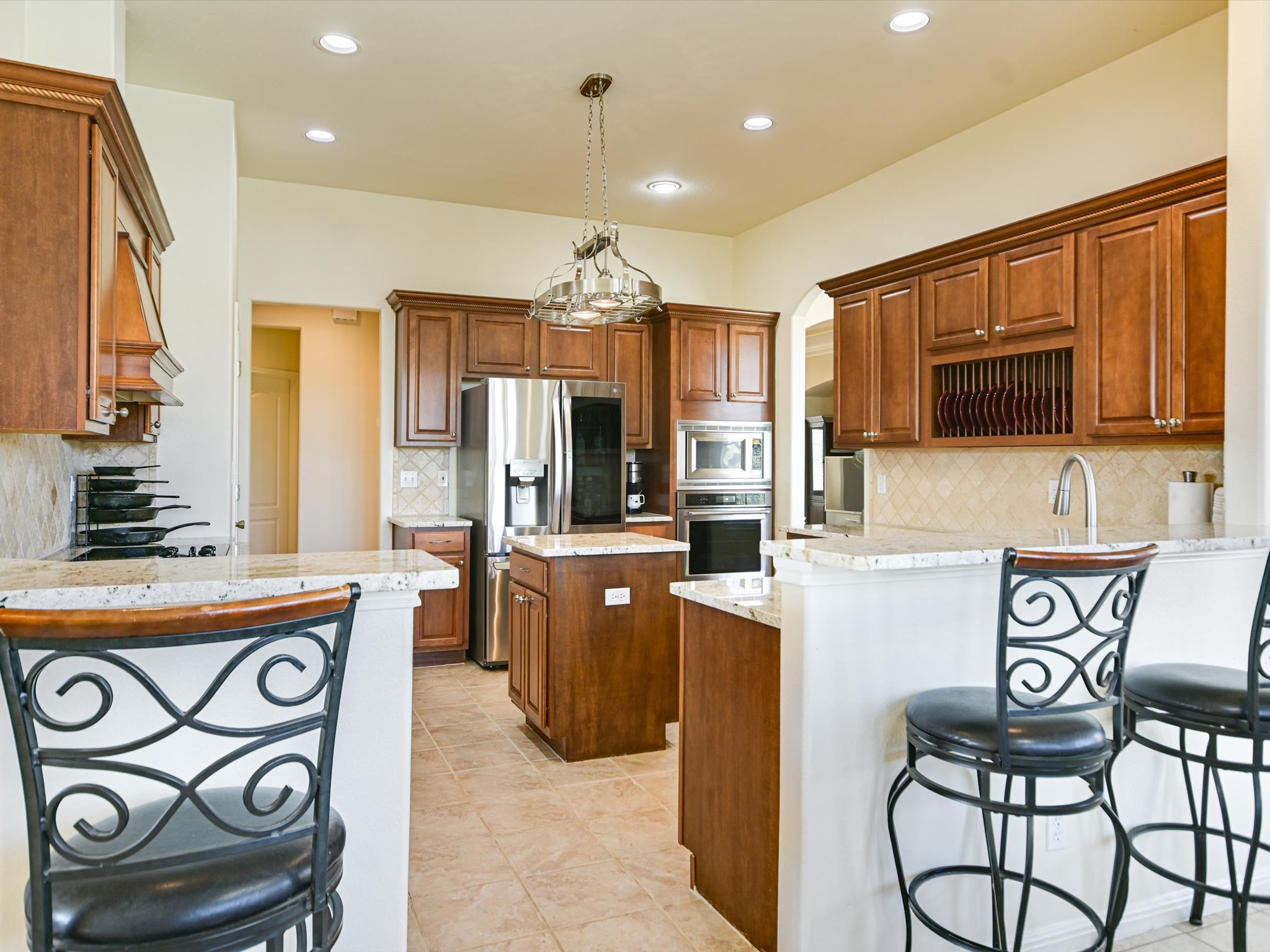 main property photo 13