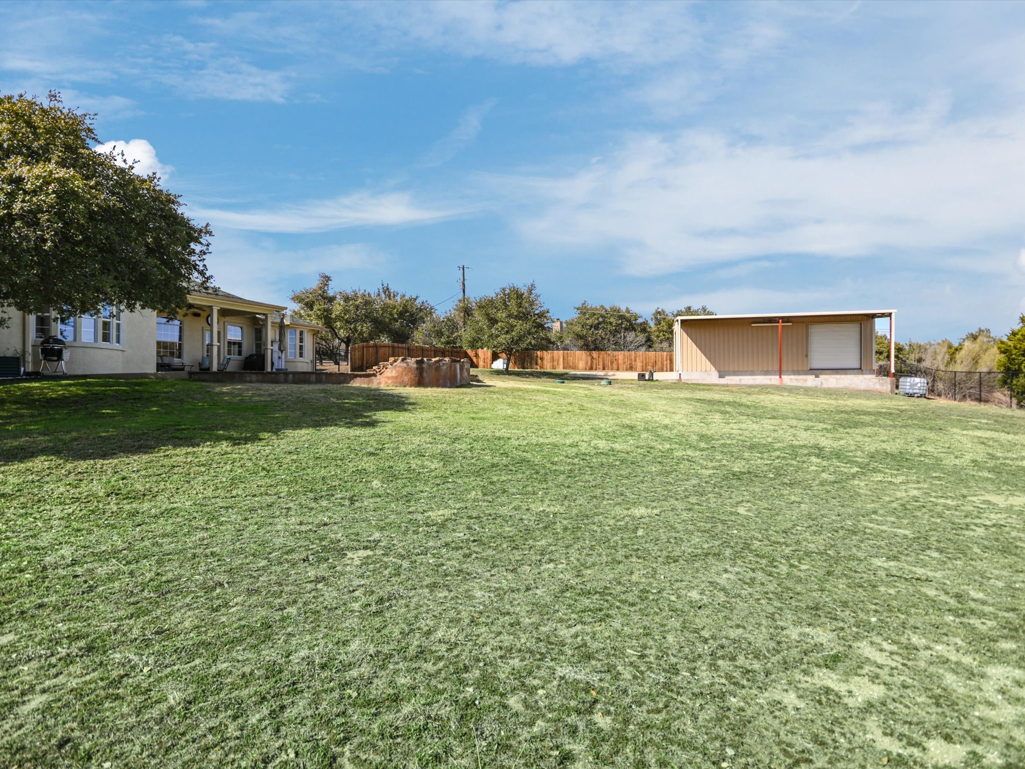 main property photo 29