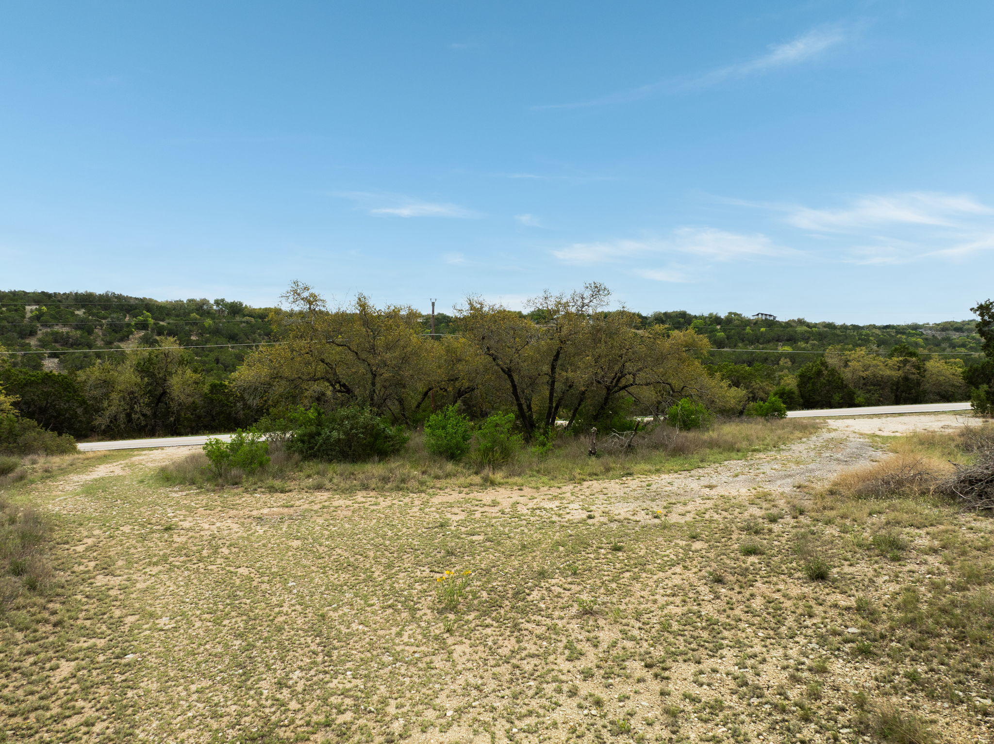 main property photo 13
