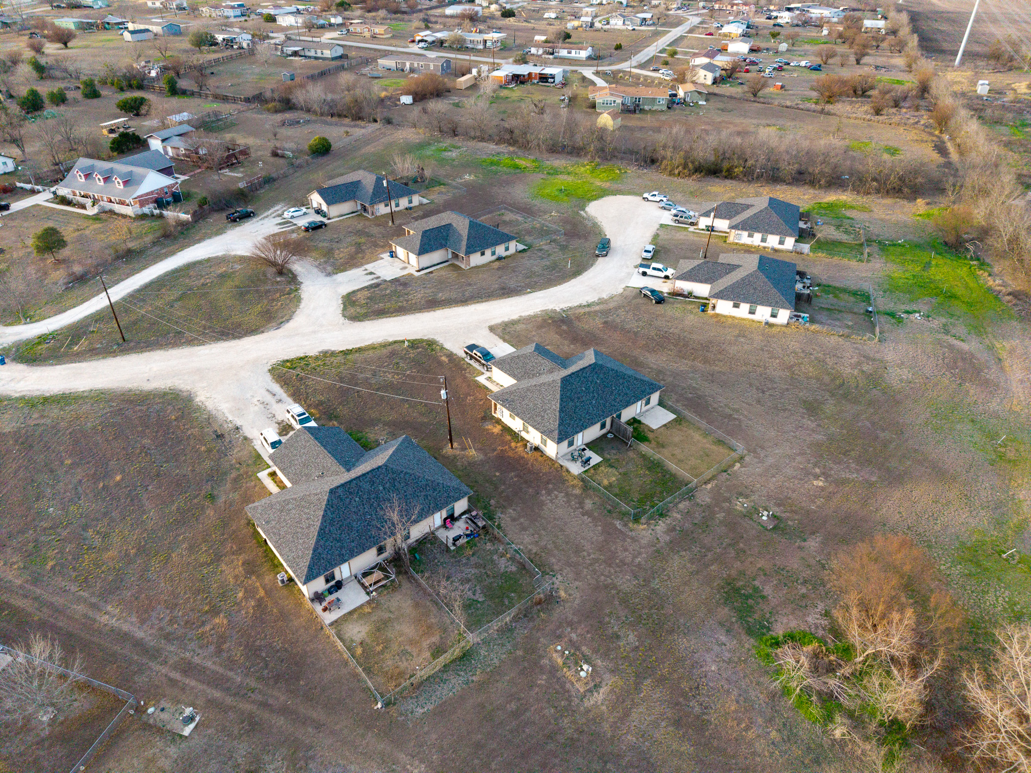 main property photo 11