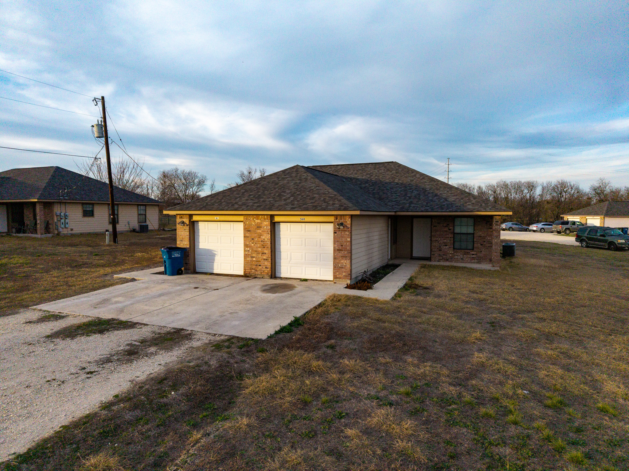 main property photo 4