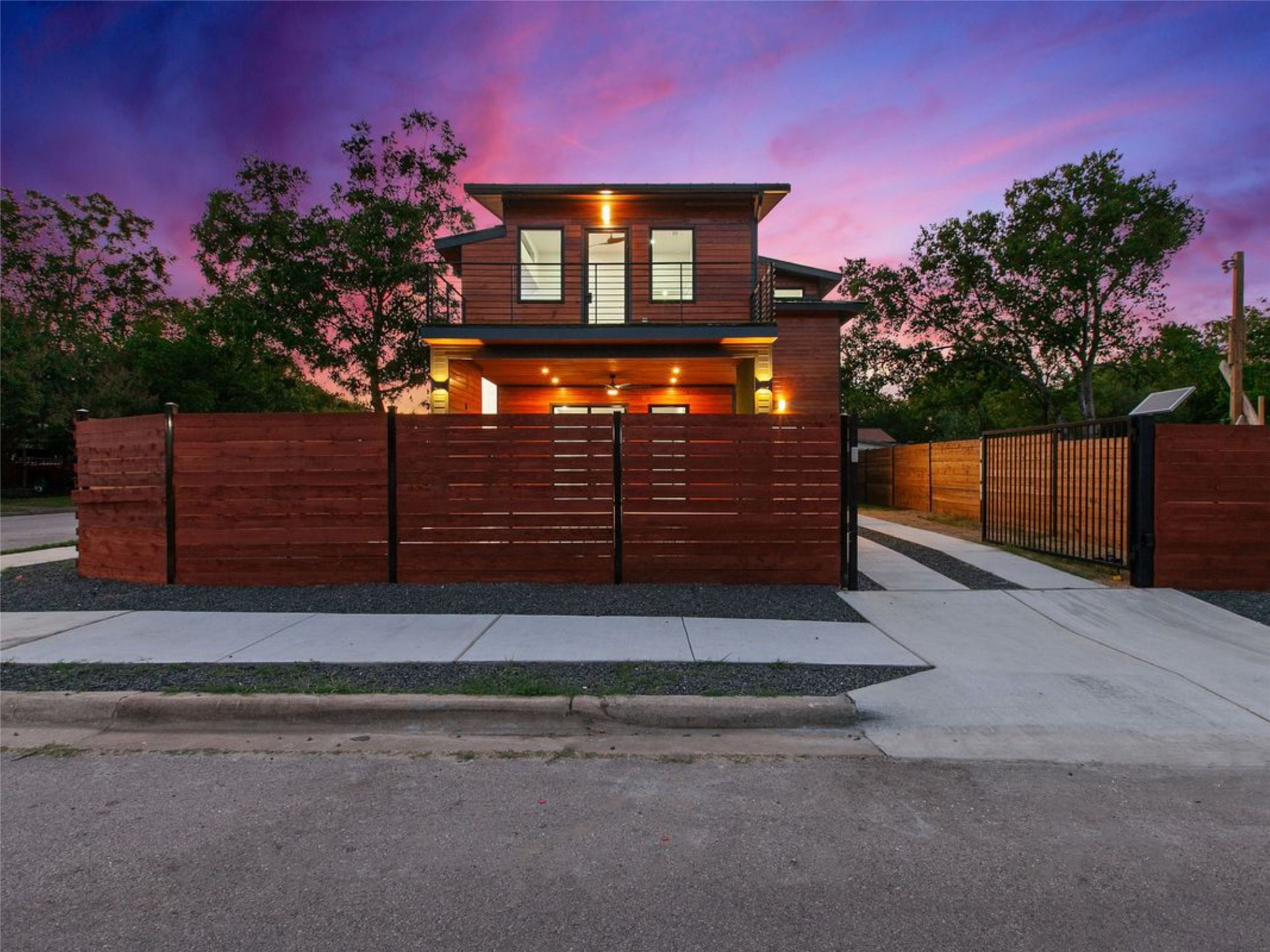 main property photo 38