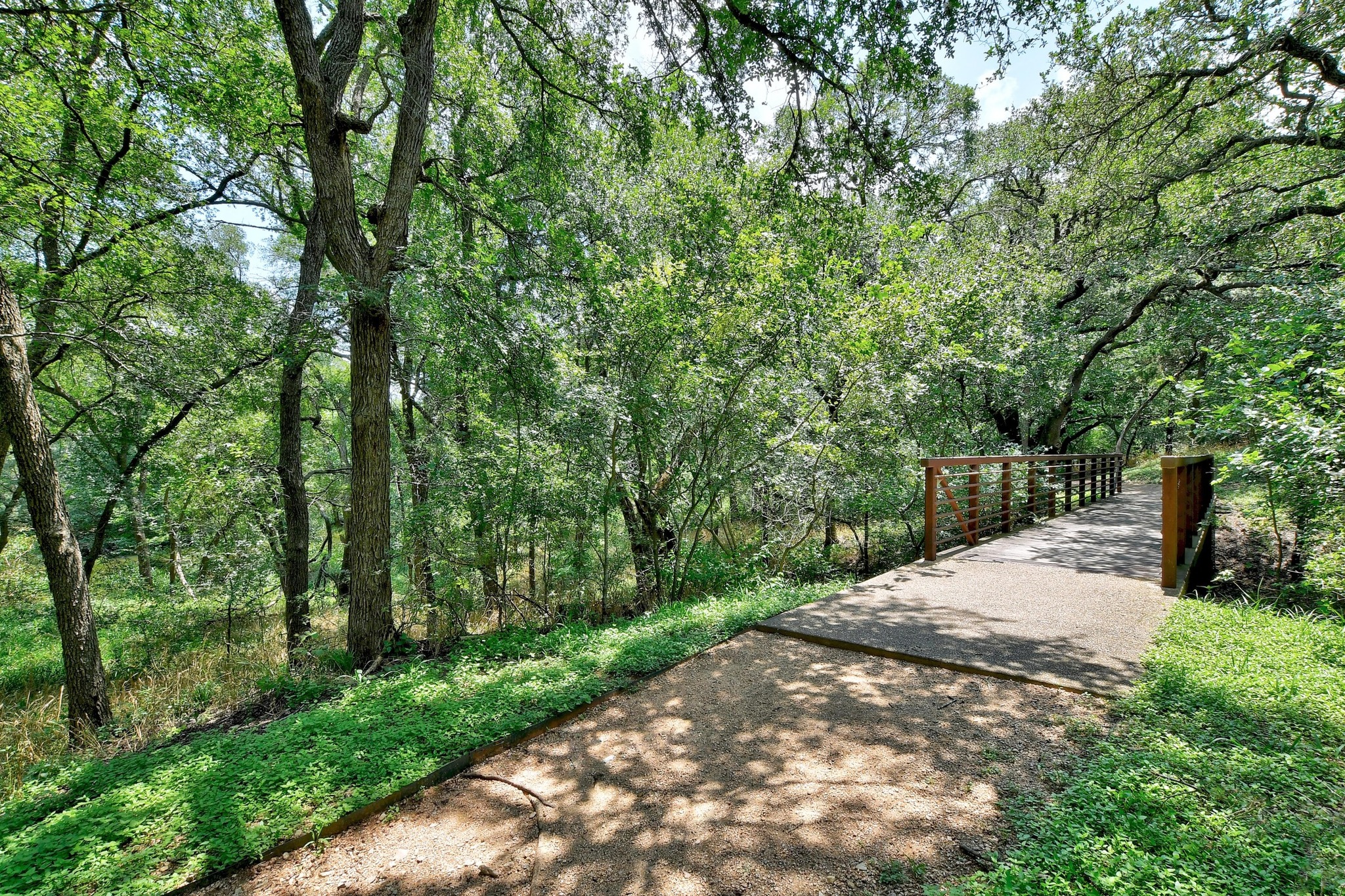 main property photo 30
