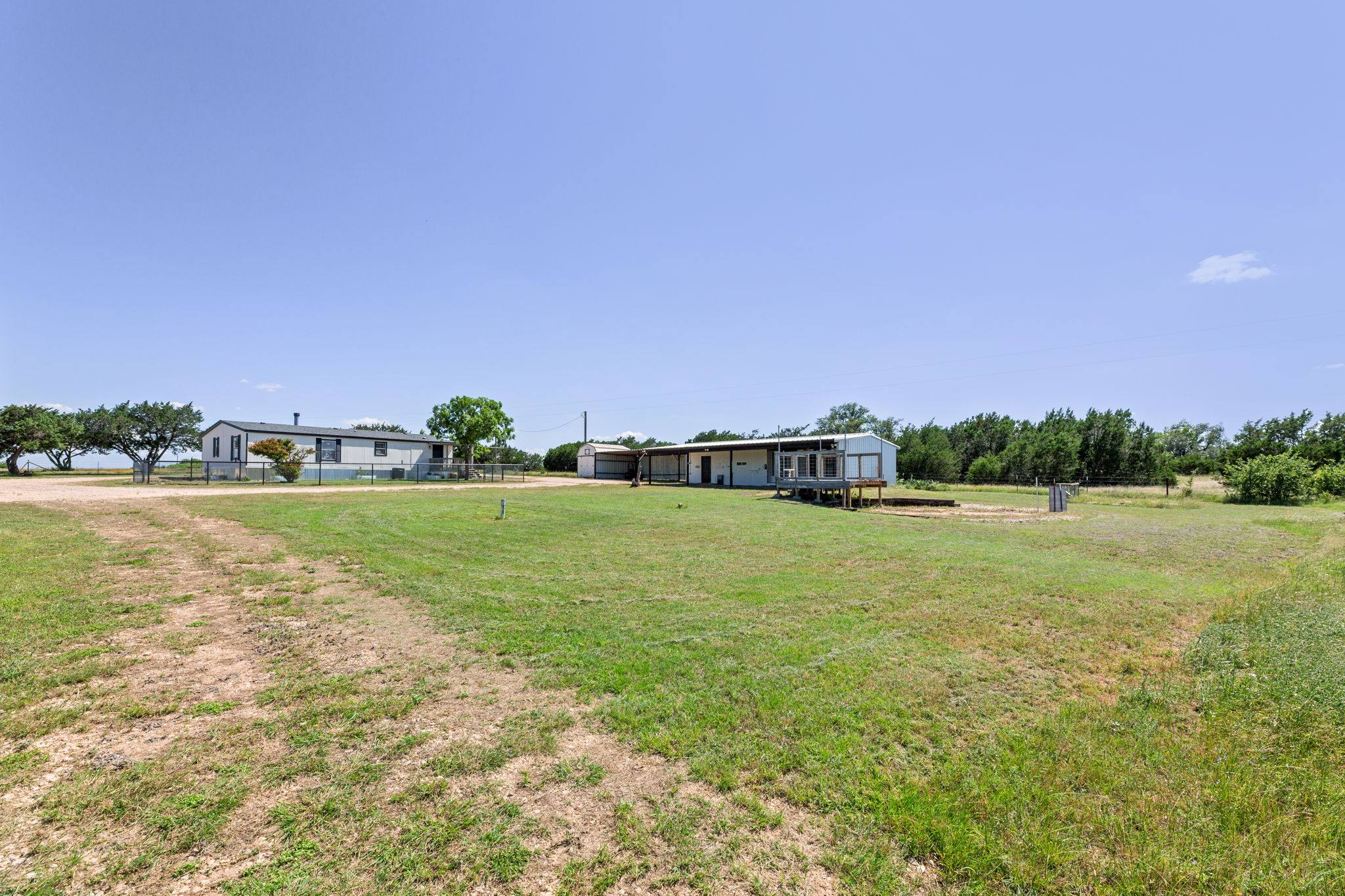 main property photo 25