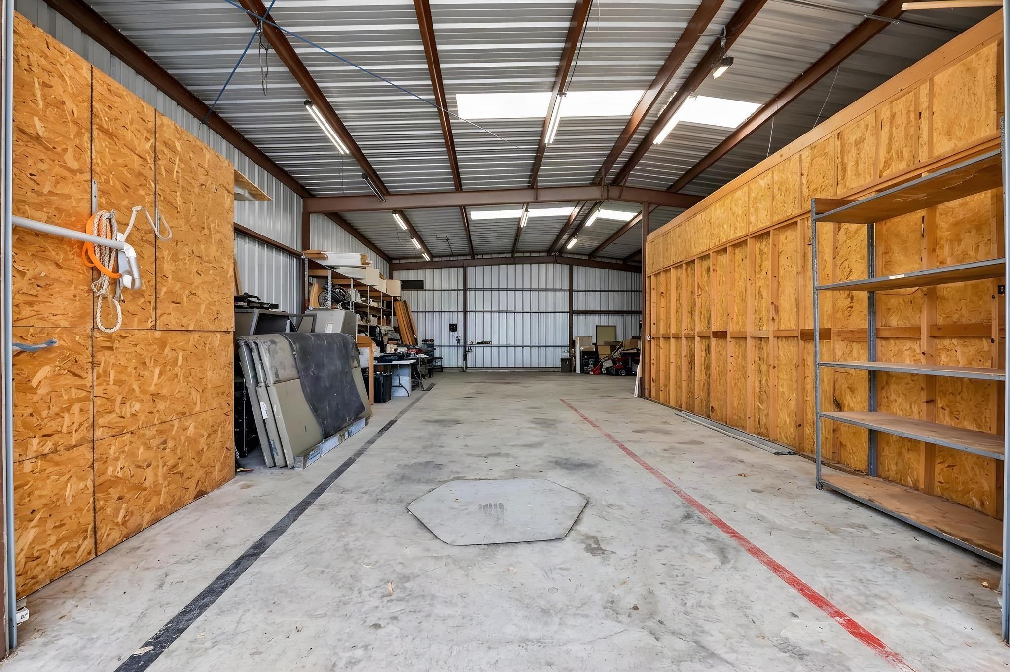 main property photo 6