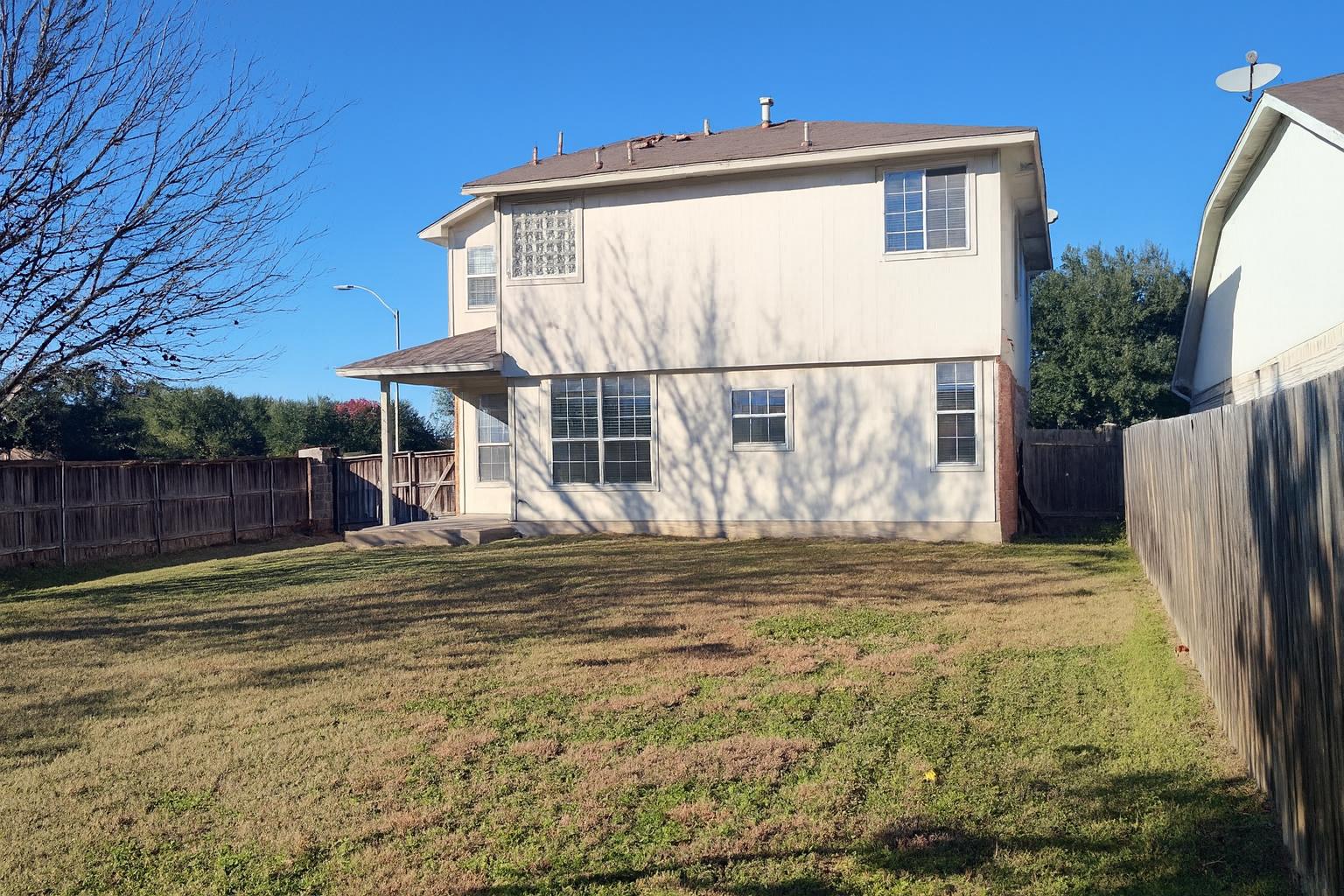 main property photo 33