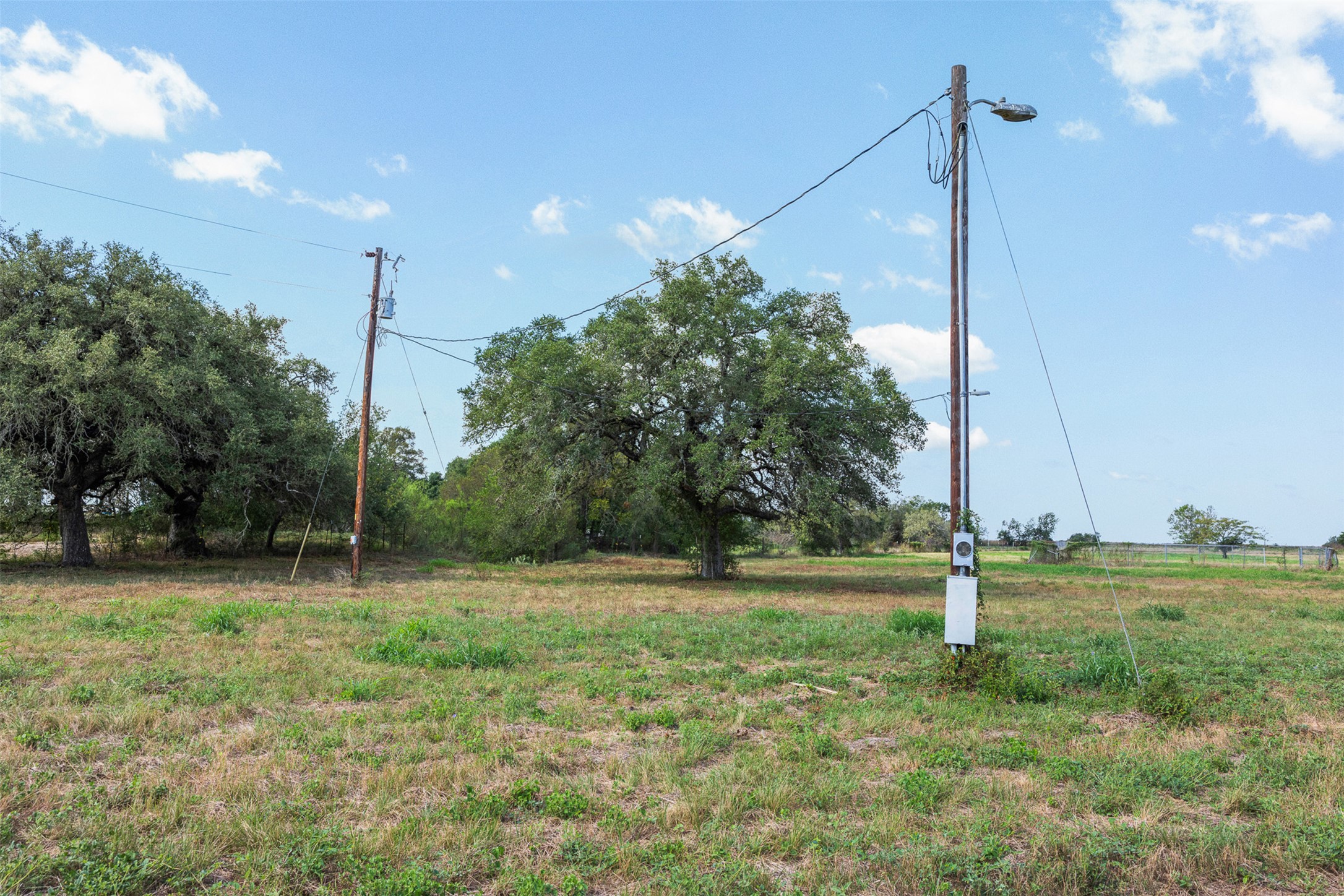 main property photo 29