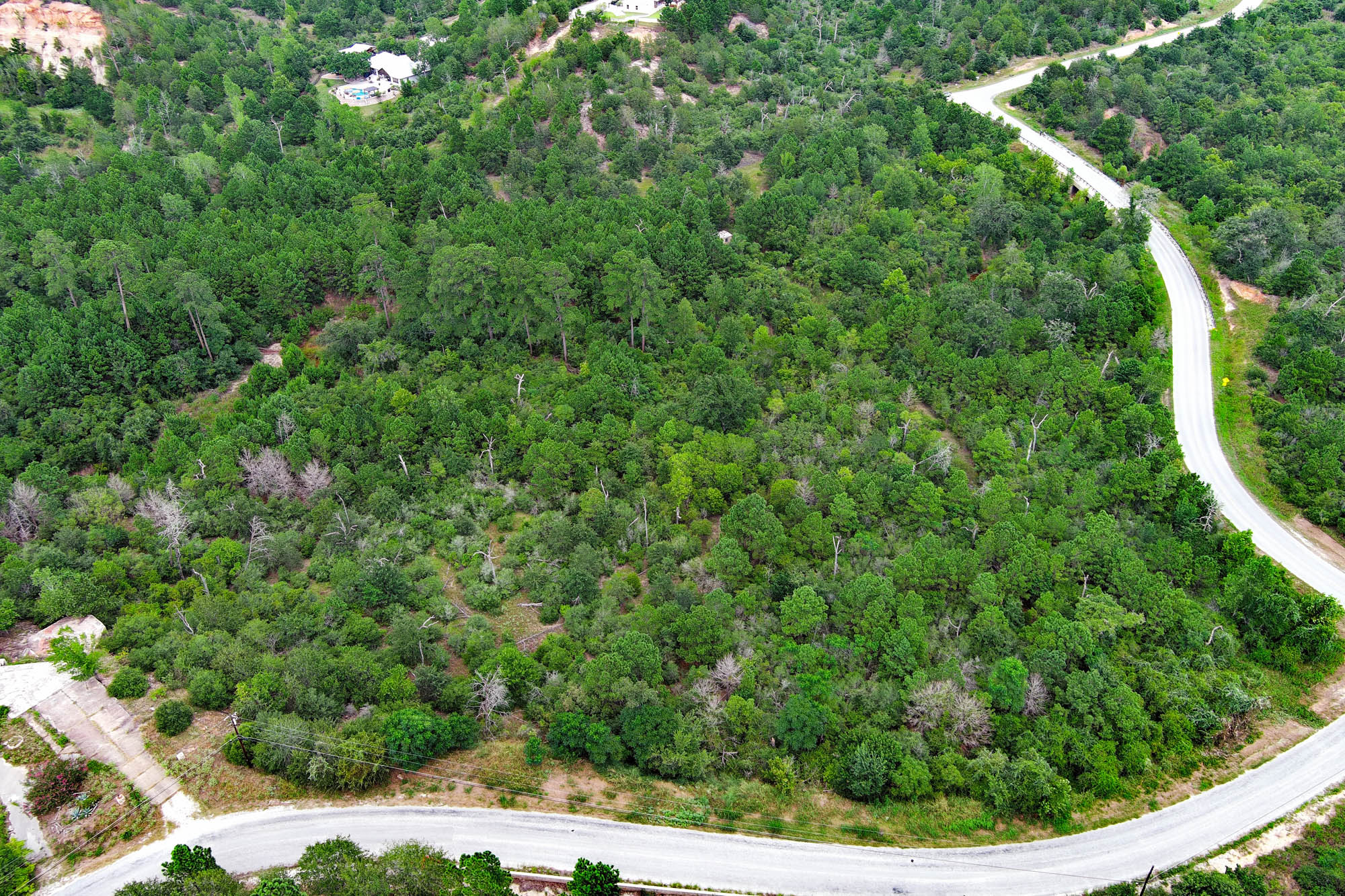 main property photo 12