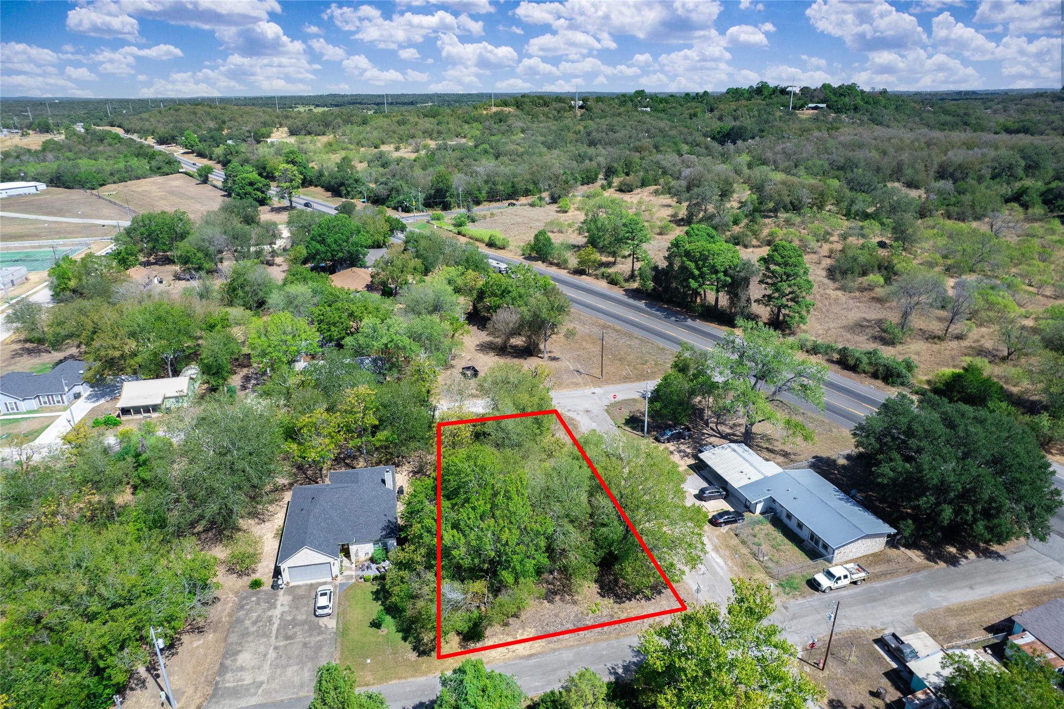 main property photo 2