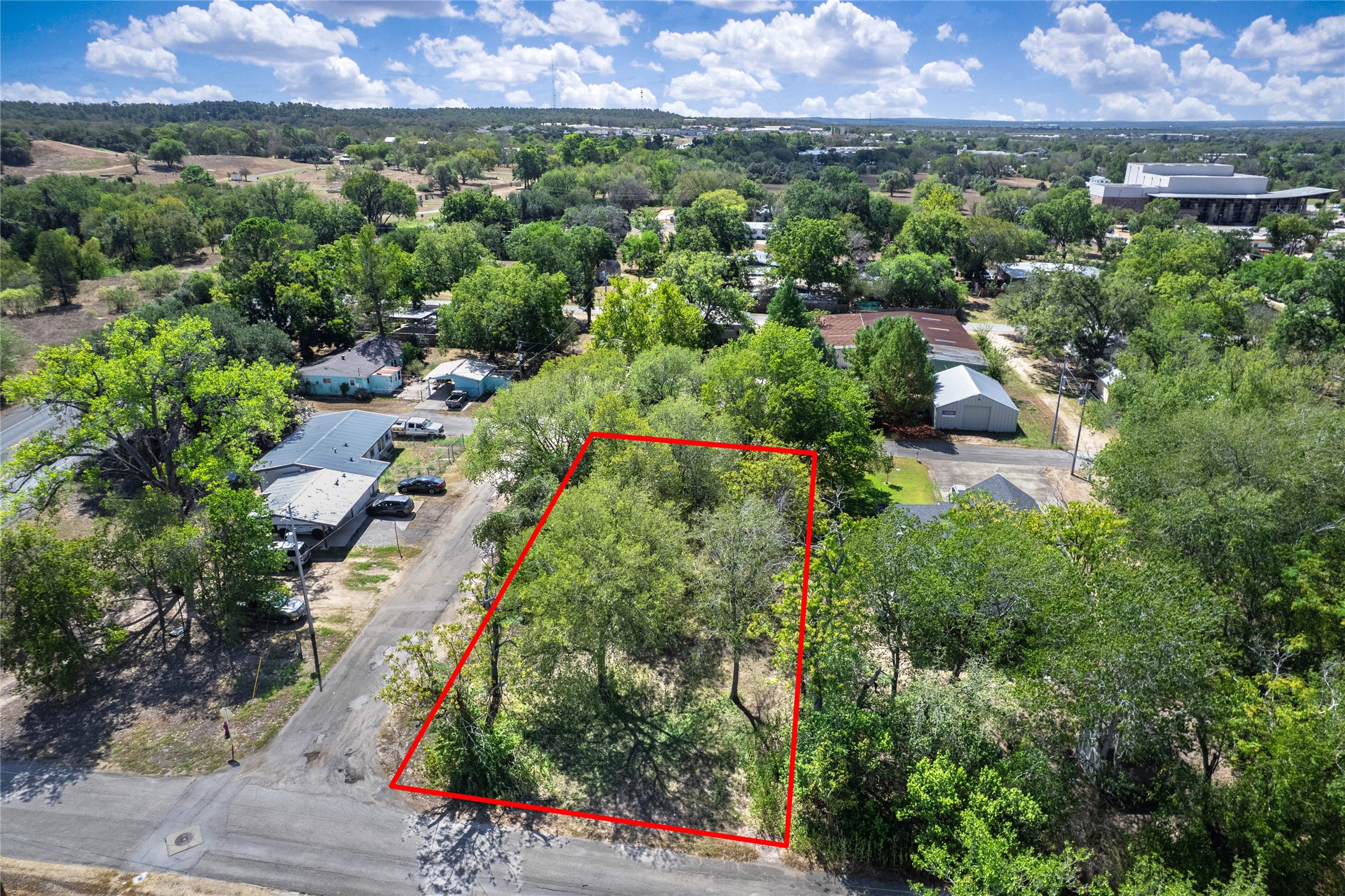 main property photo 7