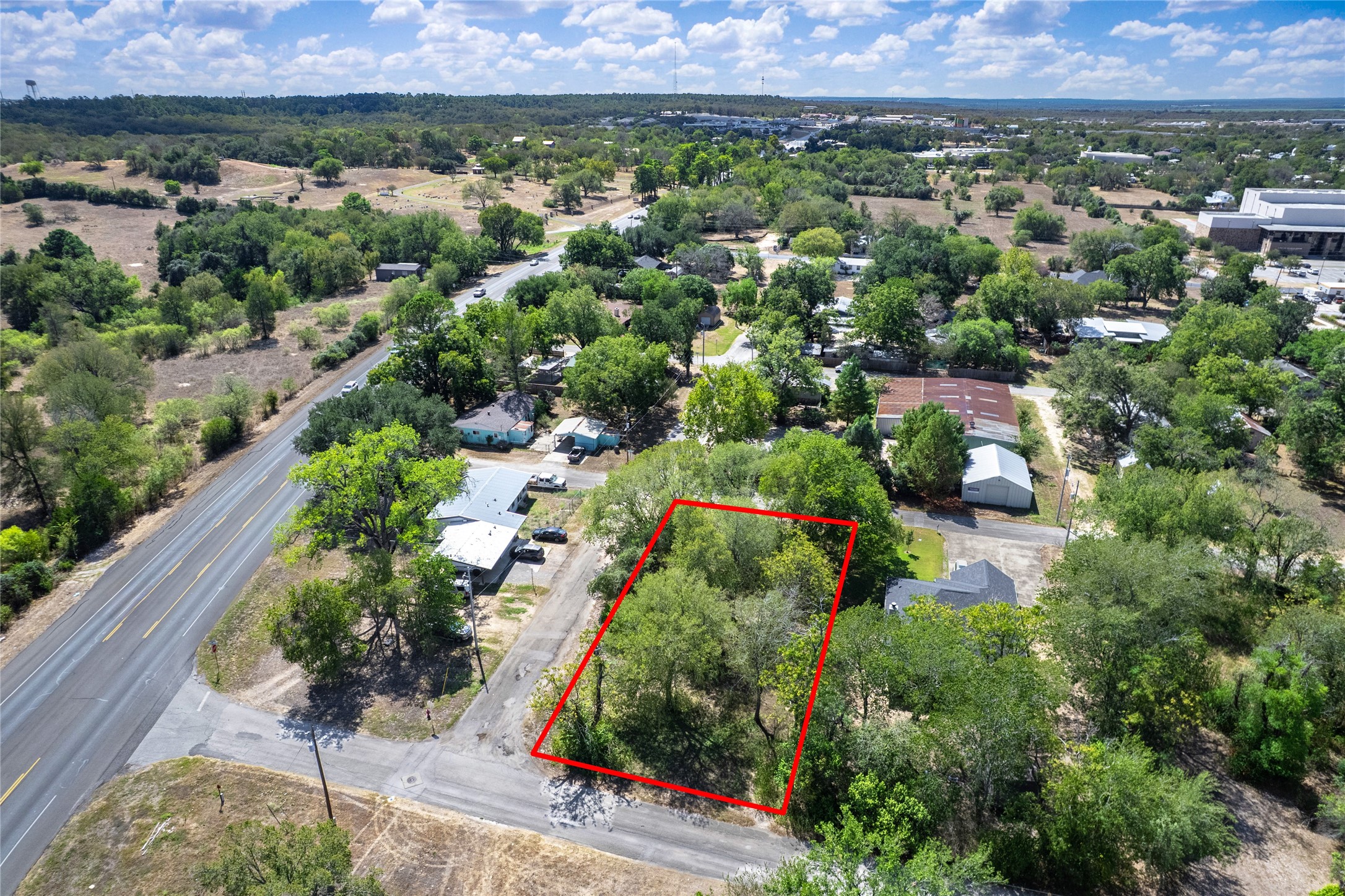 main property photo 8