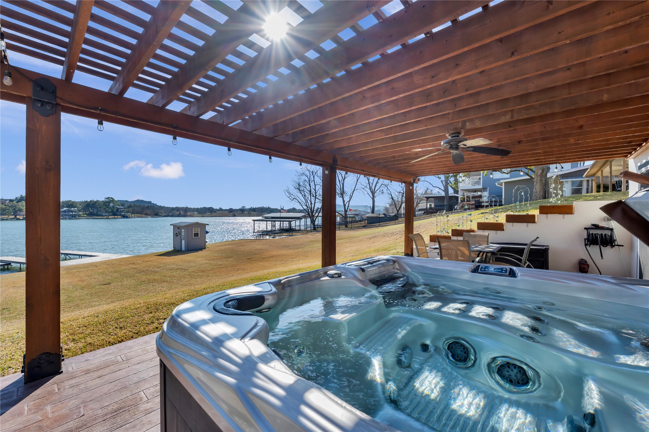 main property photo 29