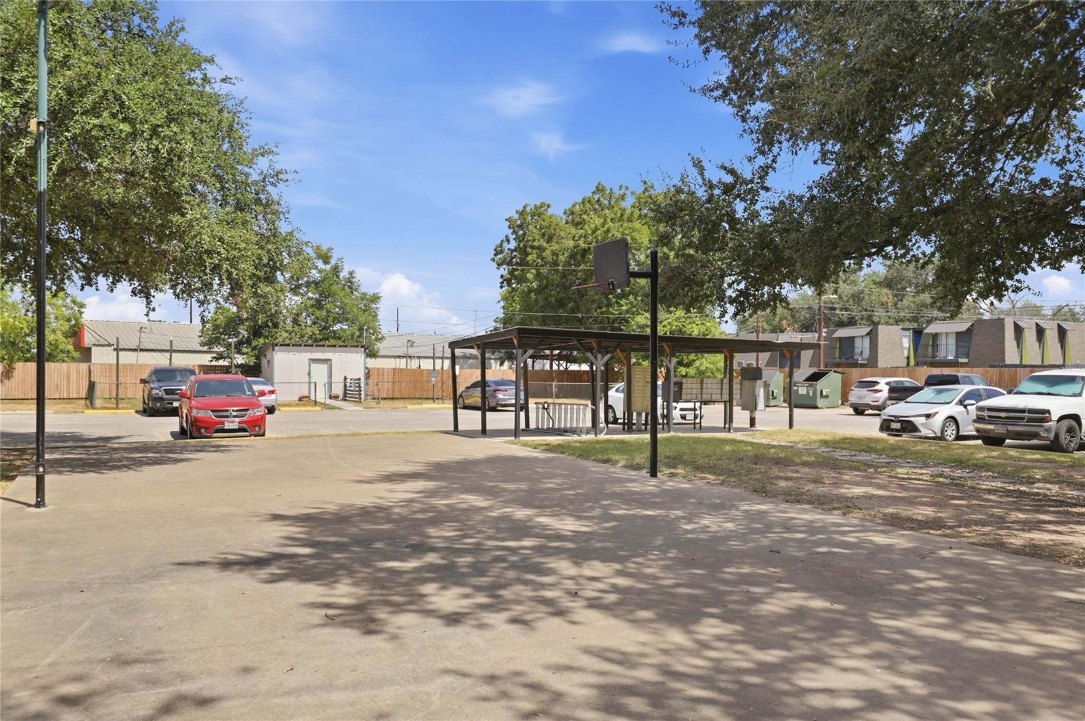 main property photo 26