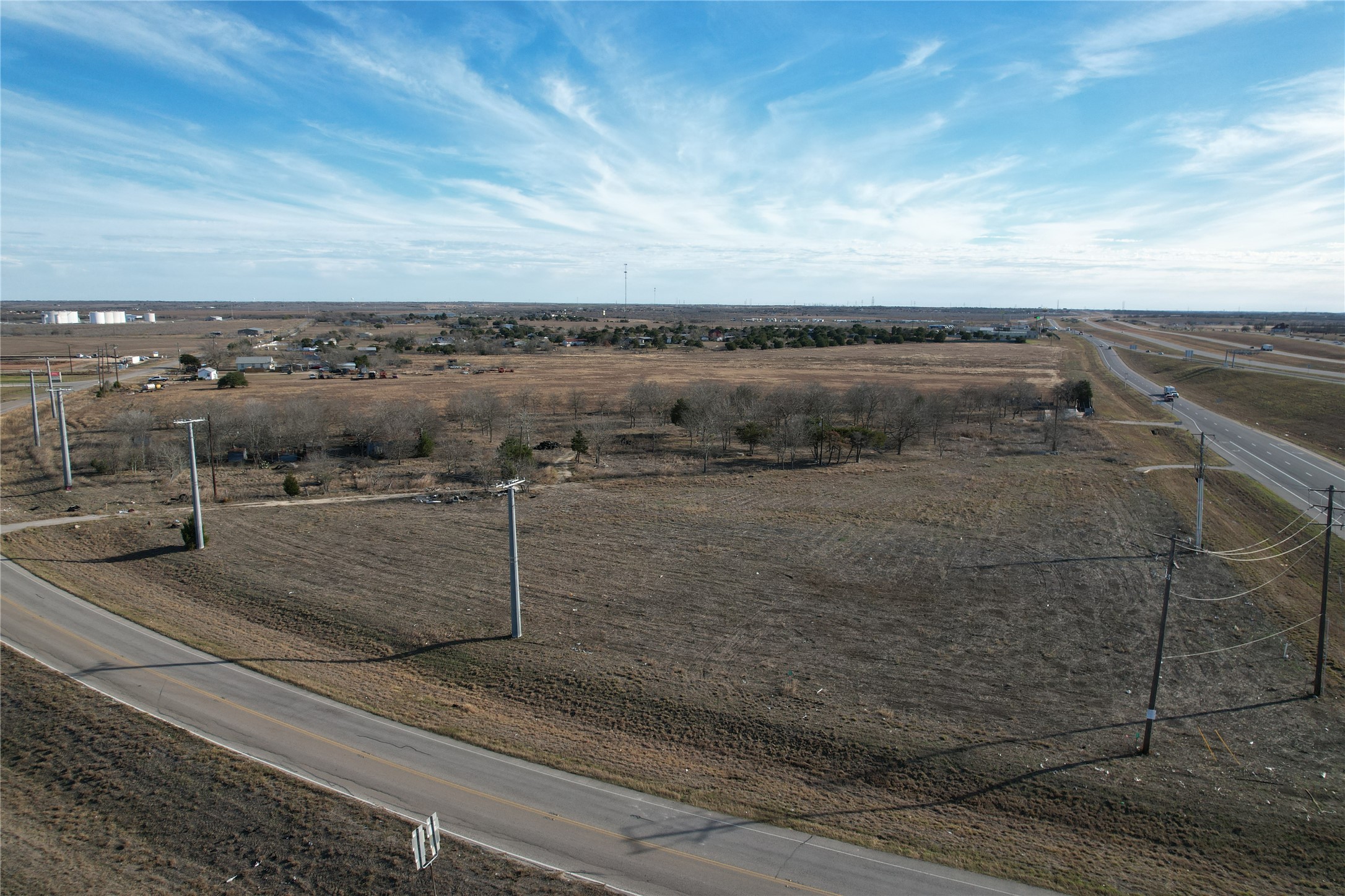 main property photo 10