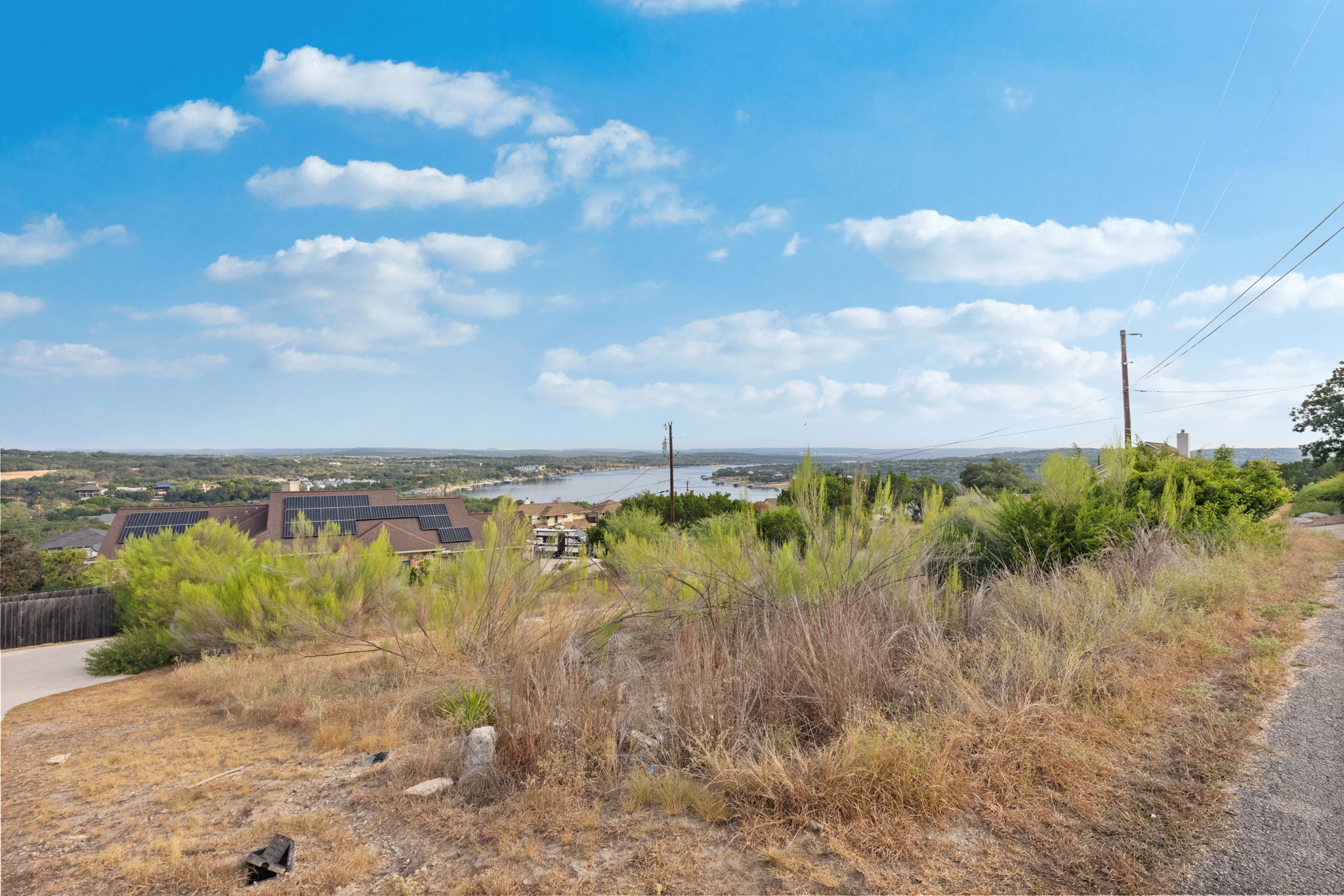 main property photo 19