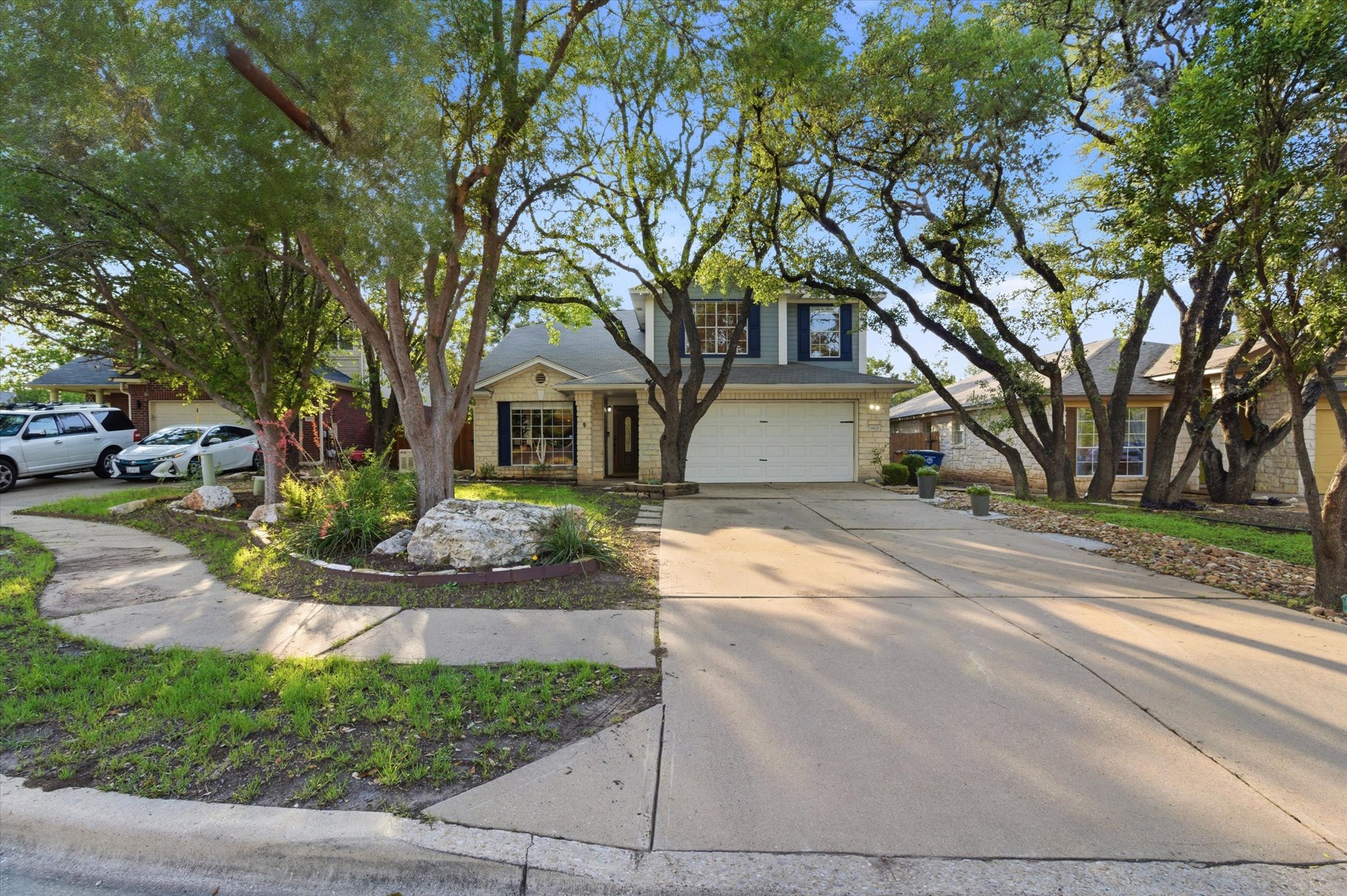 main property photo 35