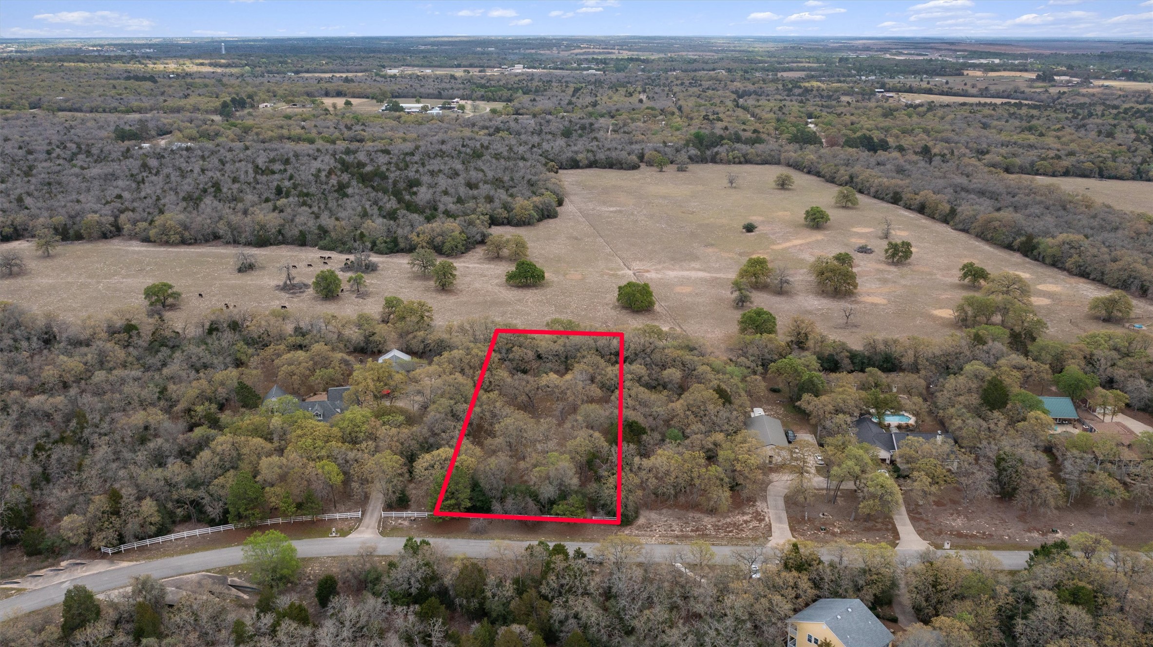 main property photo 14