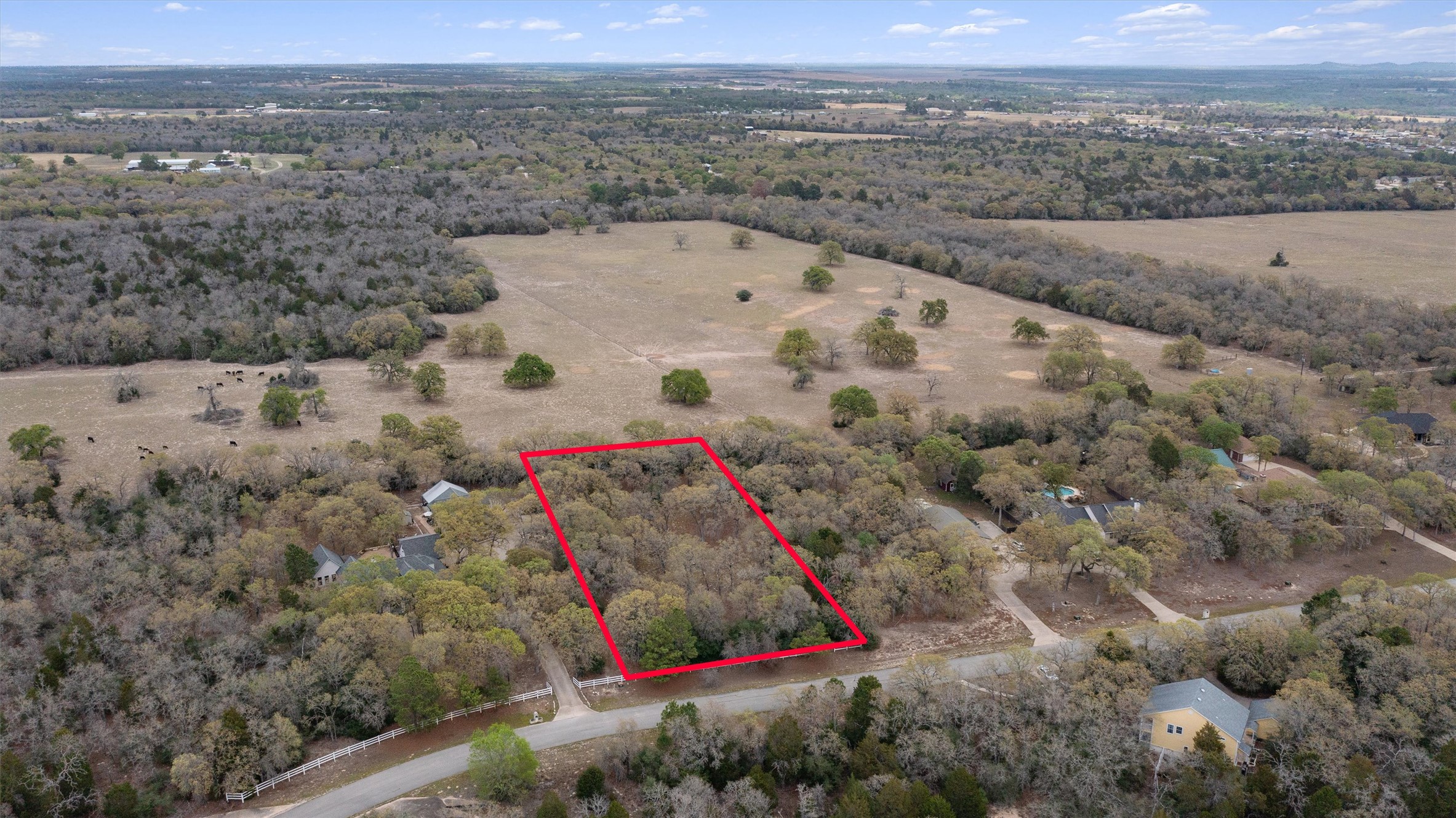 main property photo 6