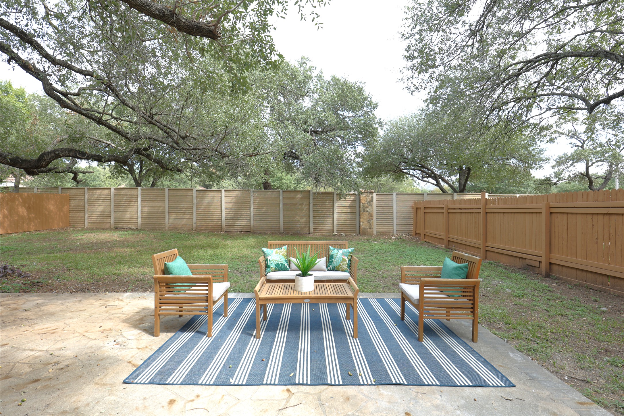 main property photo 29