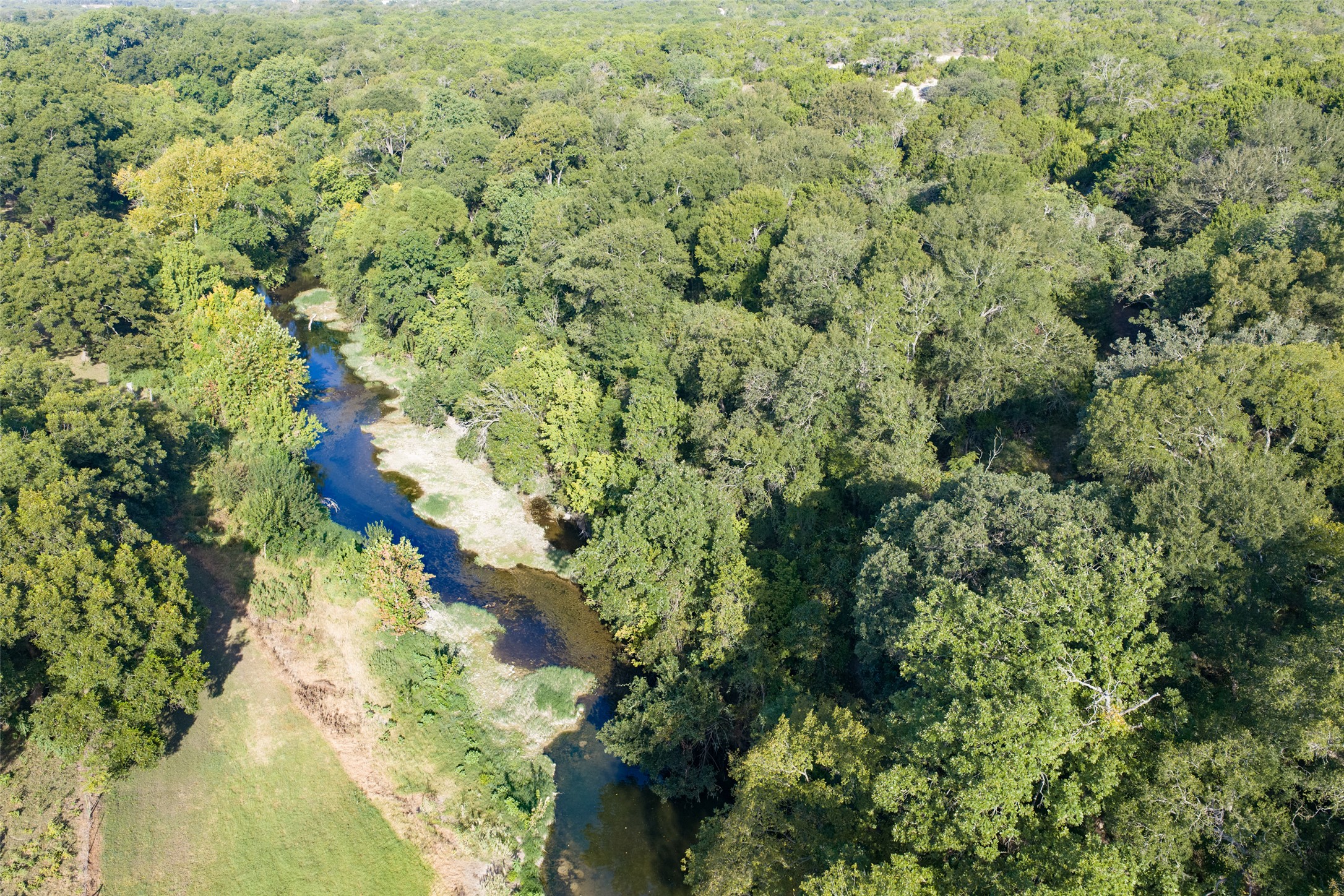 main property photo 11