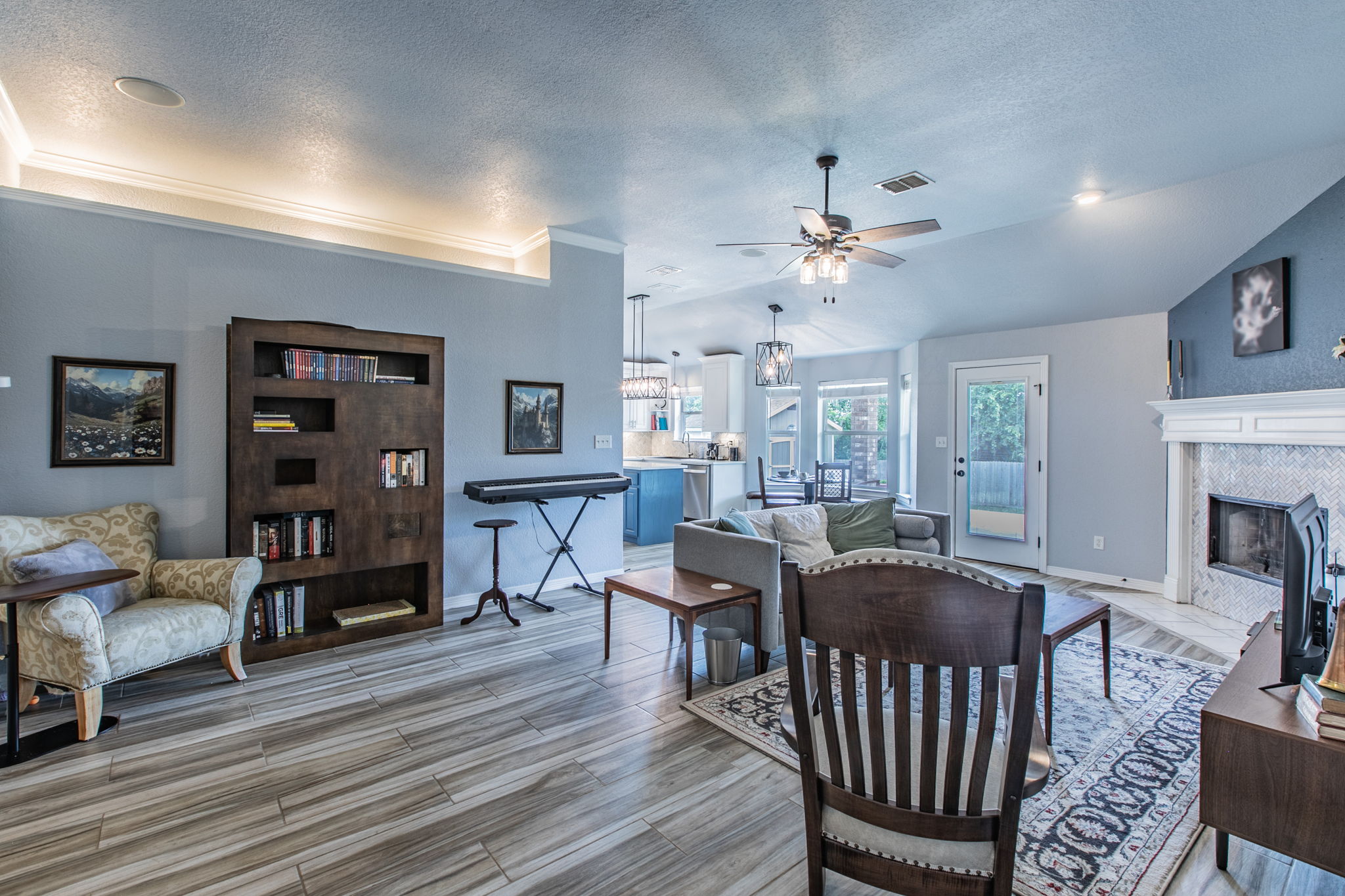 main property photo 1