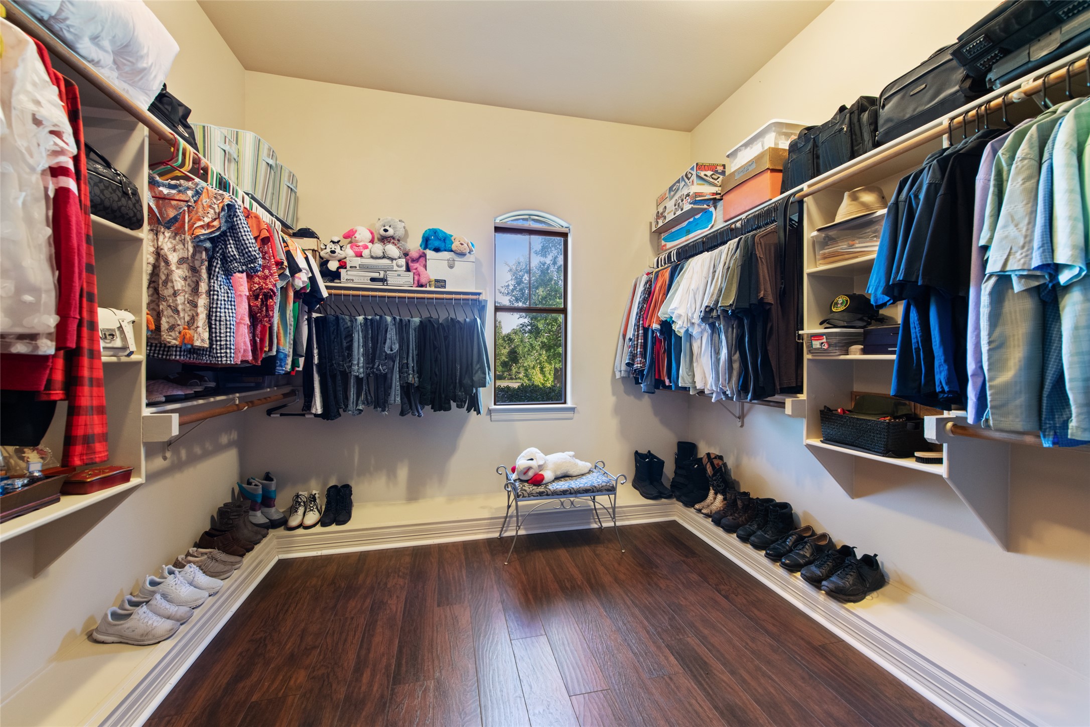 main property photo 20